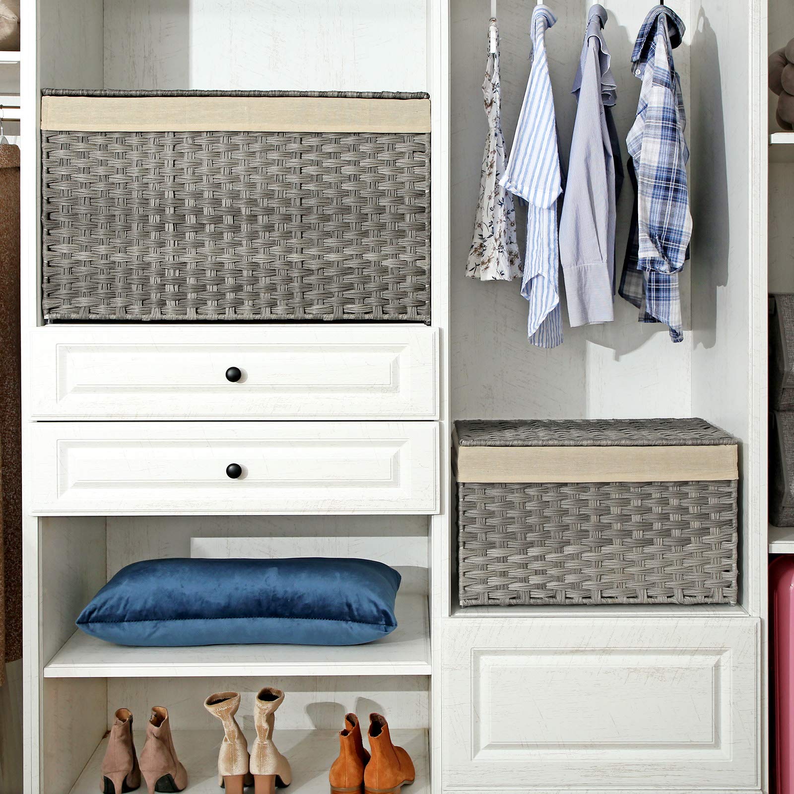 SONGMICS Storage Basket with Lid  Rattan-Style Storage Trunk with Cotton Liner and Handles  for Bedroom Closet Laundry Room  21.9 x 13.4 x 13.4 Inches  Gray URST56WG