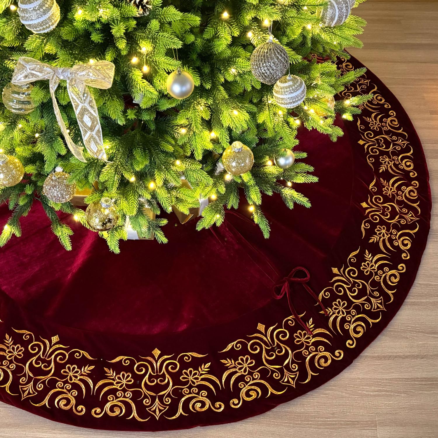 Starry Dynamo 84-Inch Victorian Velvet Christmas Tree Skirt with Gold Damask Embroidery and Plush Lace Ties, Burgundy