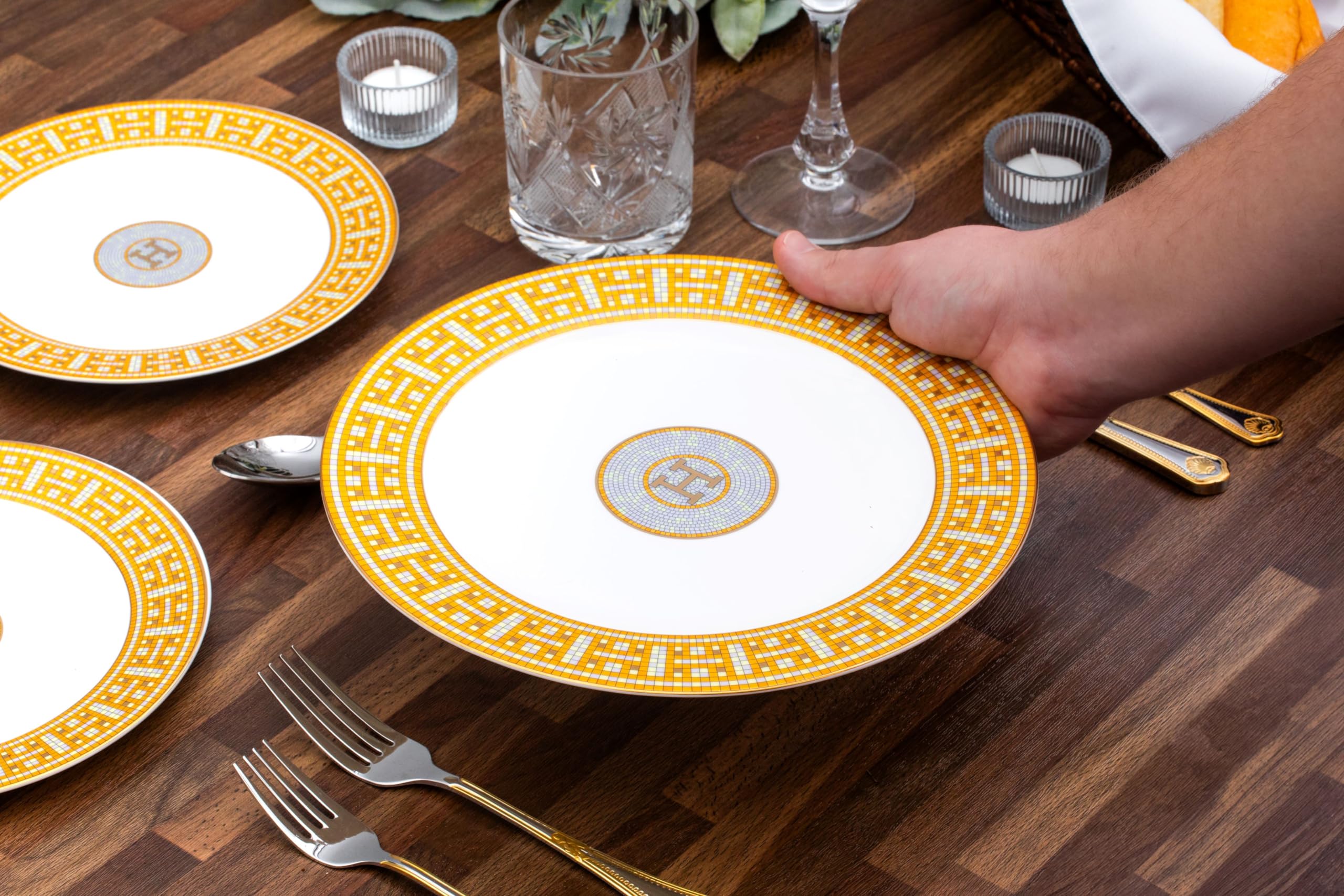 White and Gold Dinnerware Set - 58 Piece 'Mosaic' Dinner Set Luxury Bone China 24K Gold Inlays for Everyday use or Formal Occasi