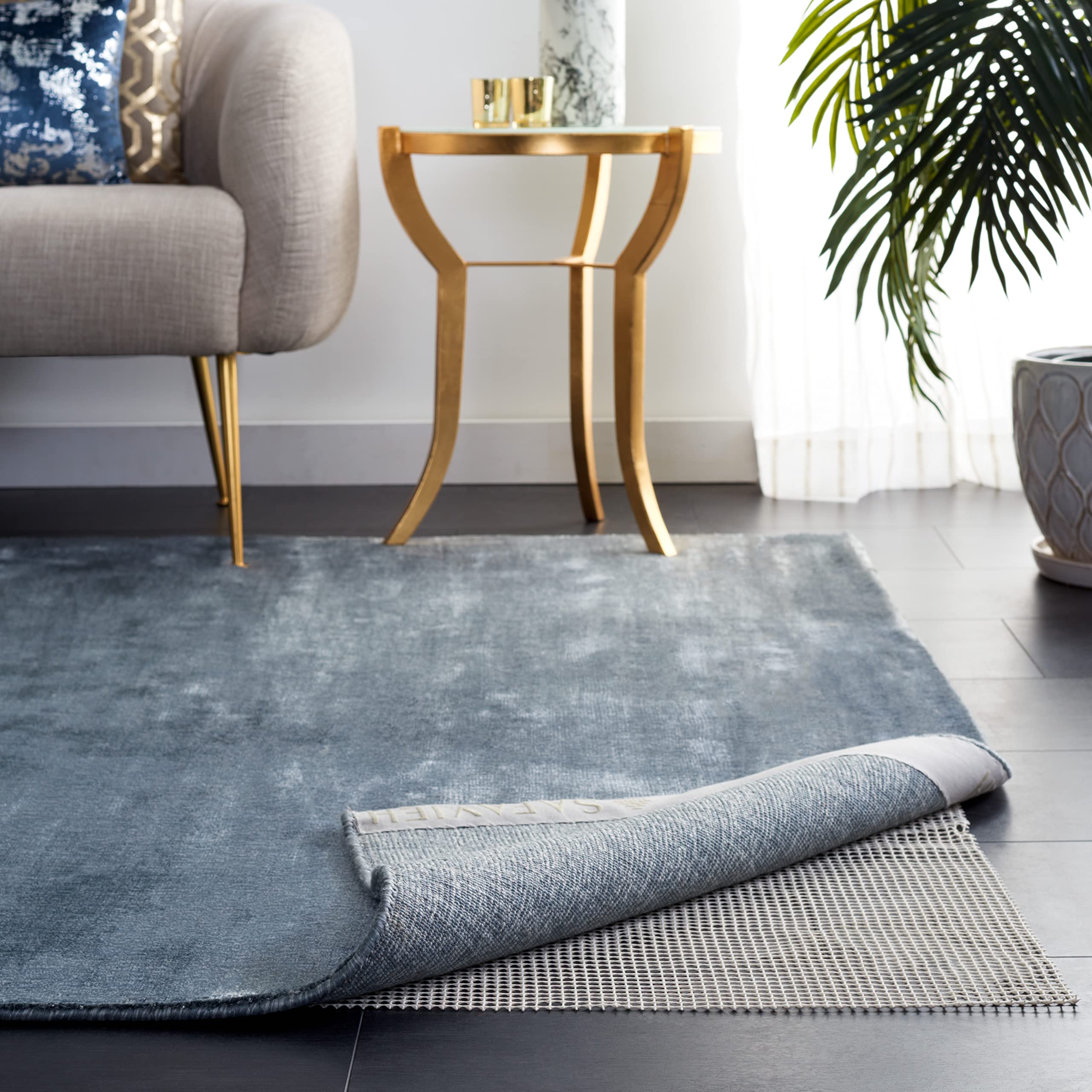 SAFAVIEH Non Slip Anti Skid Grippy Stay in place Rug Pad Under Carpet, Stable on all Hard Floors (4 x 6)