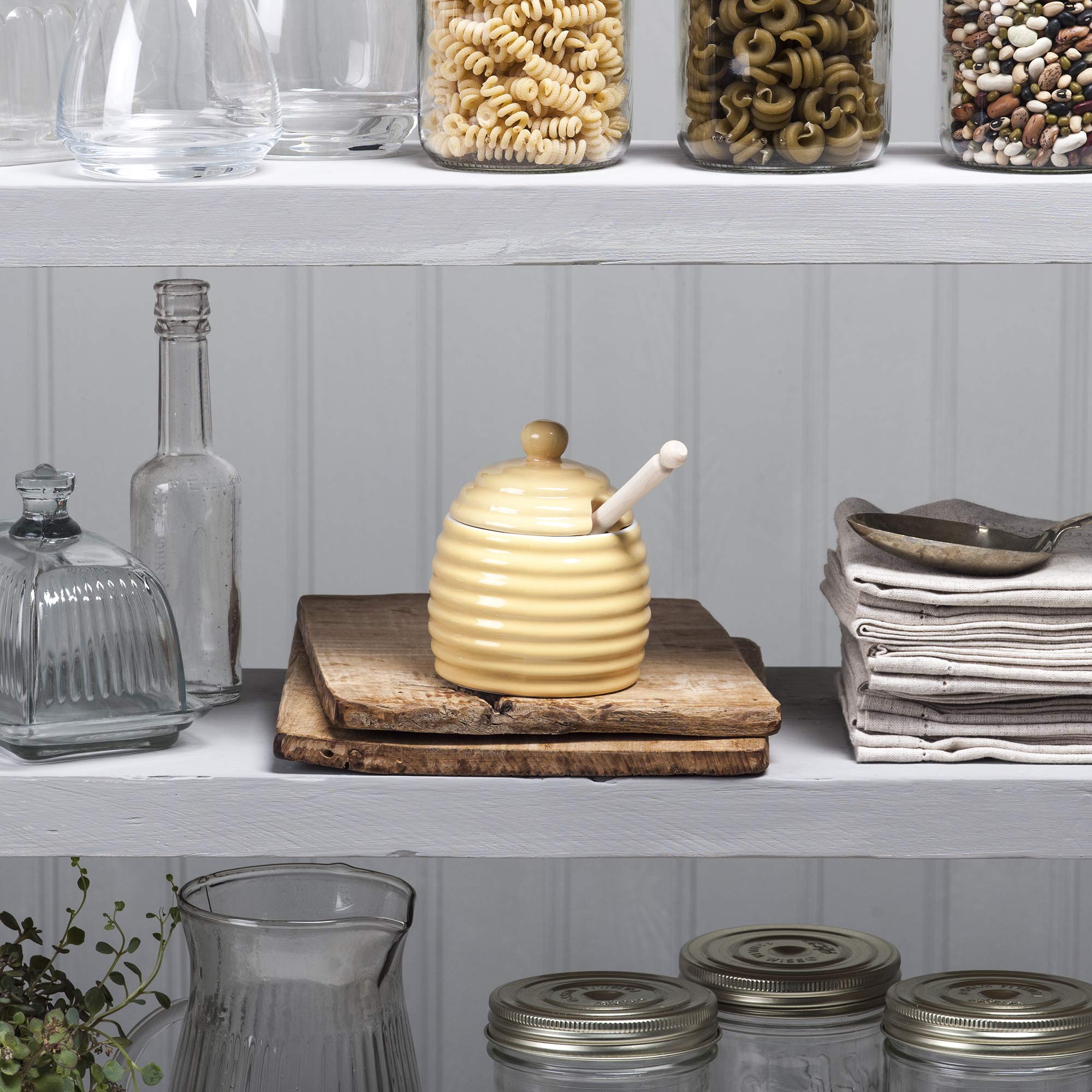 Wm Bartleet & Sons 1750 Traditional Porcelain Honey Pot With Beech Wood Dipper 11Cm - Yellow