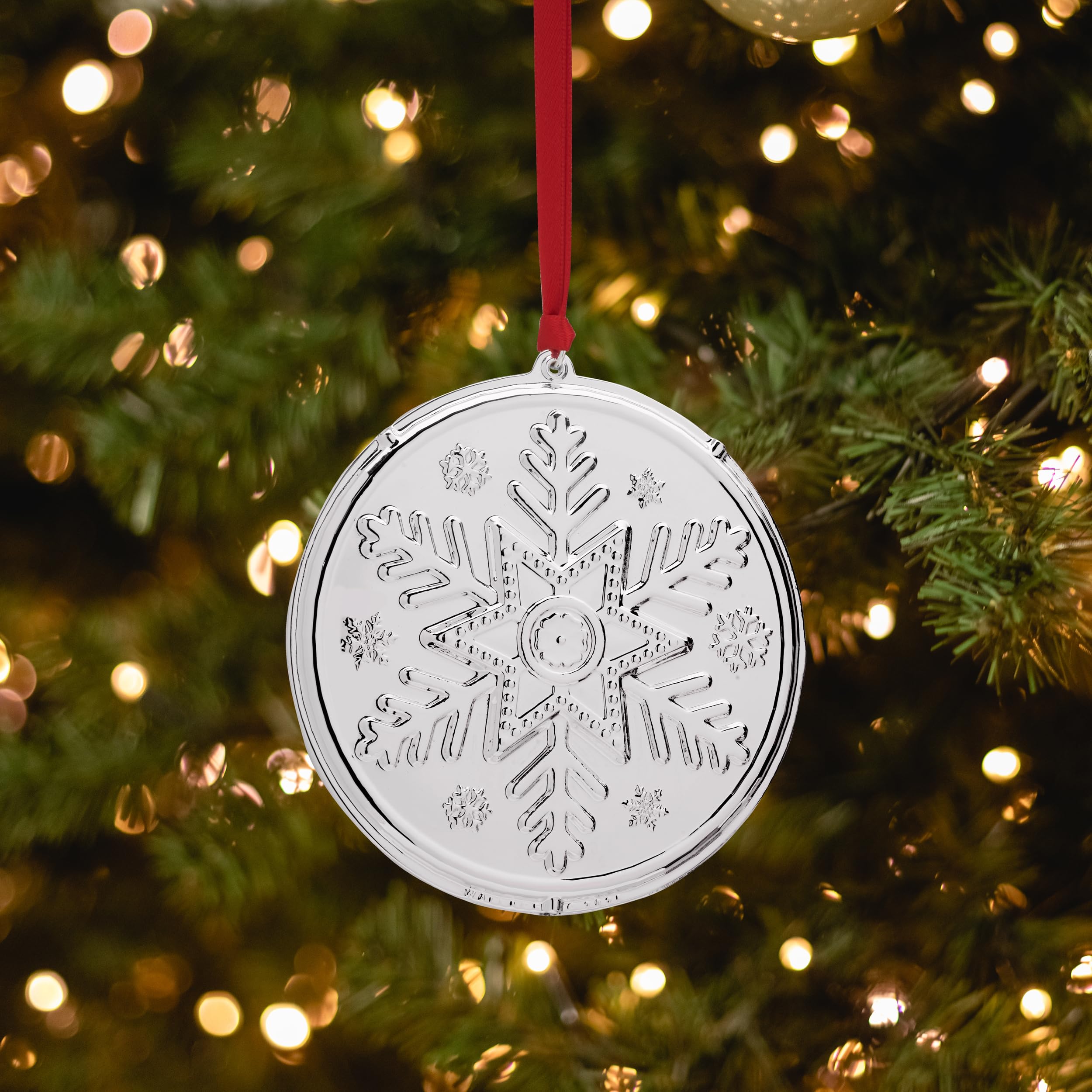 Wallace 2025 Silver Plated Snowflake Ornament 5th Edition