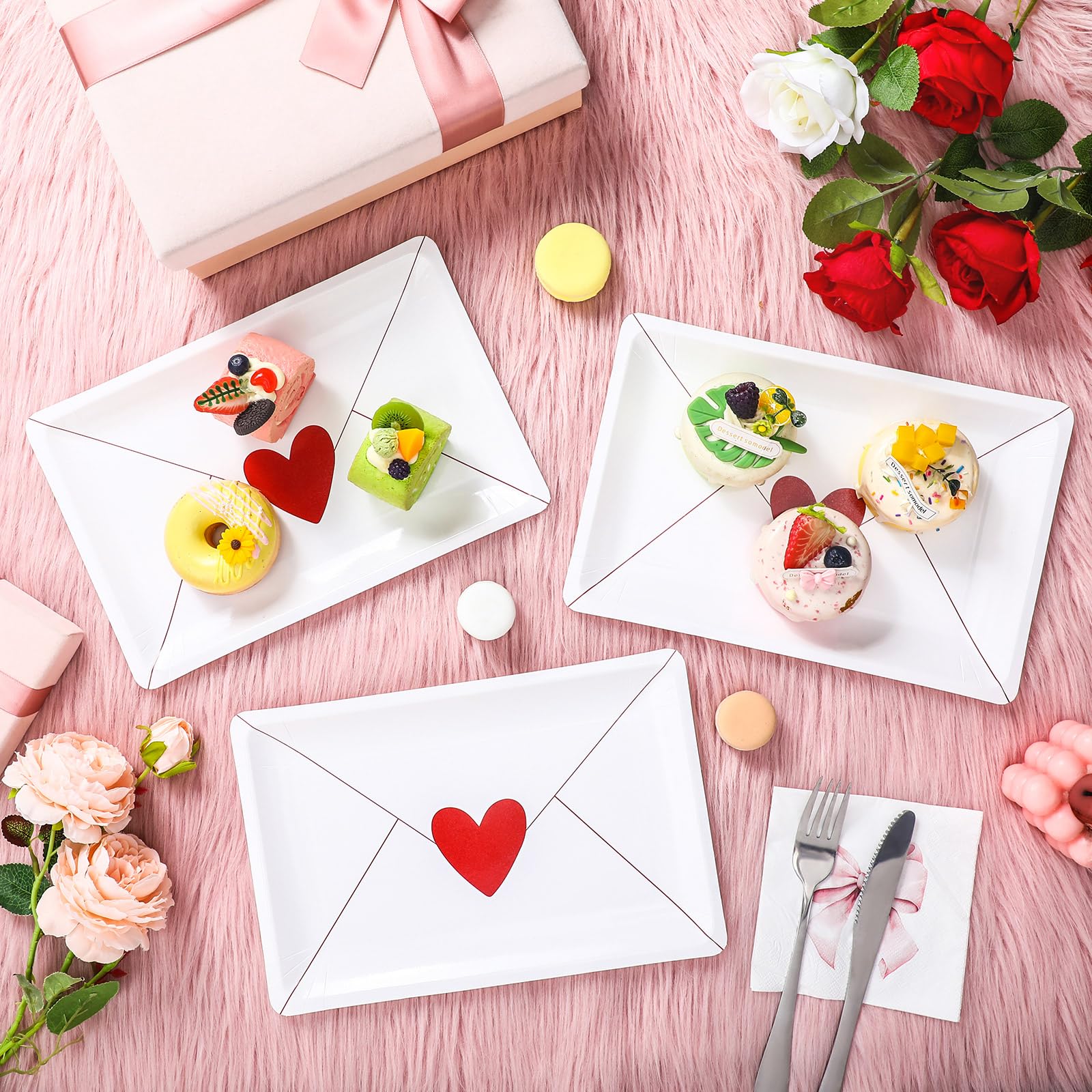Havawish 50 Pcs Love Letter Lunch Plates 10X7 Inch Valentine'S Day Paper Plates Classic Love Letter Disposable Plates Valentines