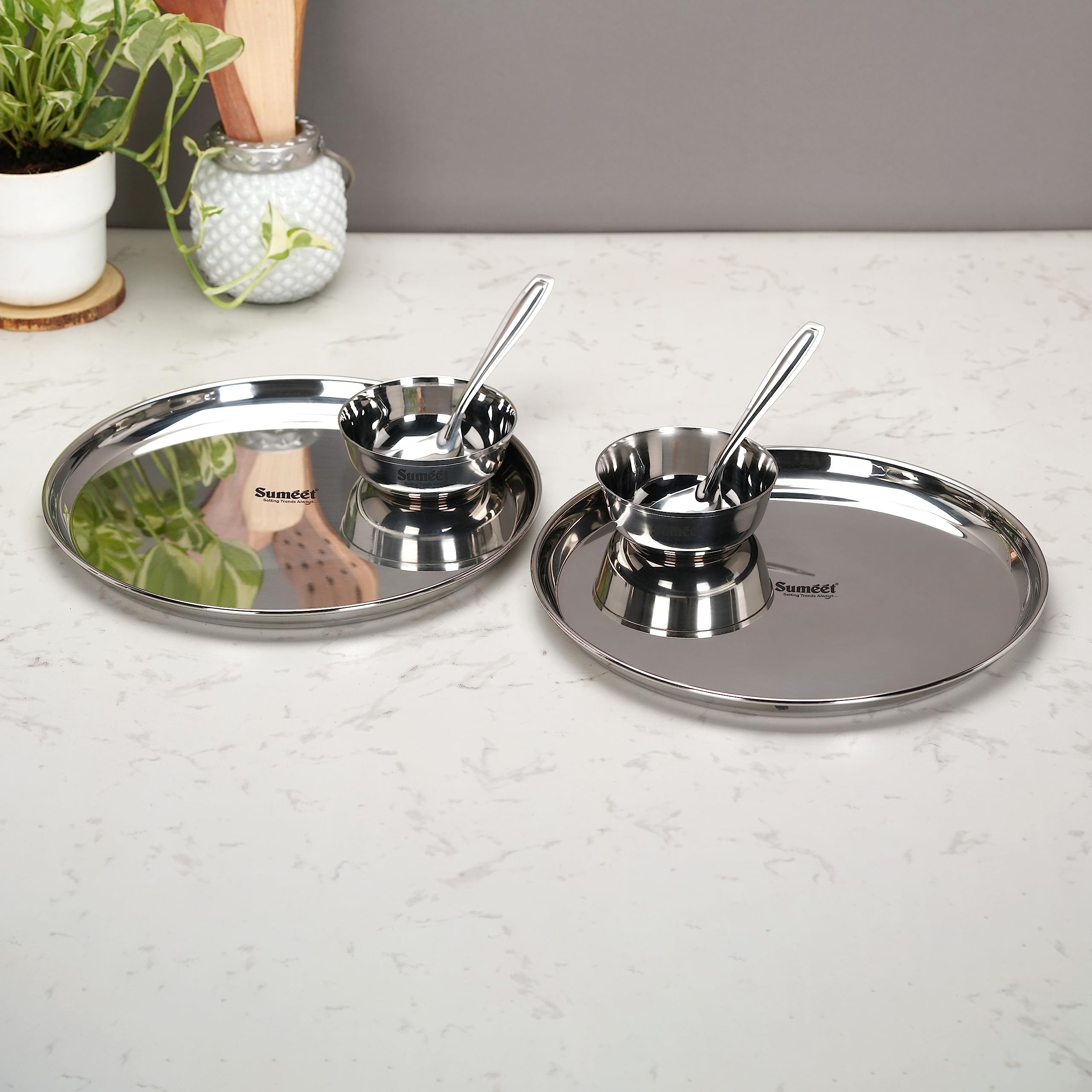 Sumeet Plain Stainless Steel Heavy Gauge Mirror Finish Dinner Set Of 6 Pcs (2 Plate  2 Bowl Wati  2 Spoon)  Silver