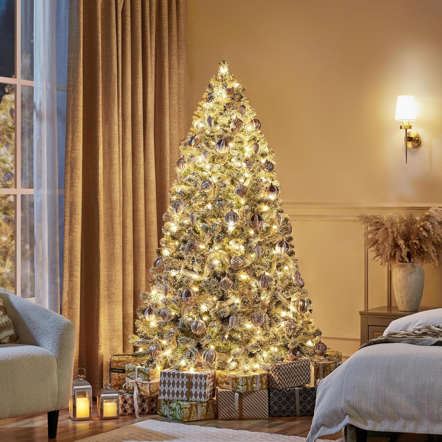 6FT Prelit Fluffy Snow Flocked Fraser Fir Artificial Christmas Tree with Warm White Lights, Hinged Branches, 800 Tips, Artificia