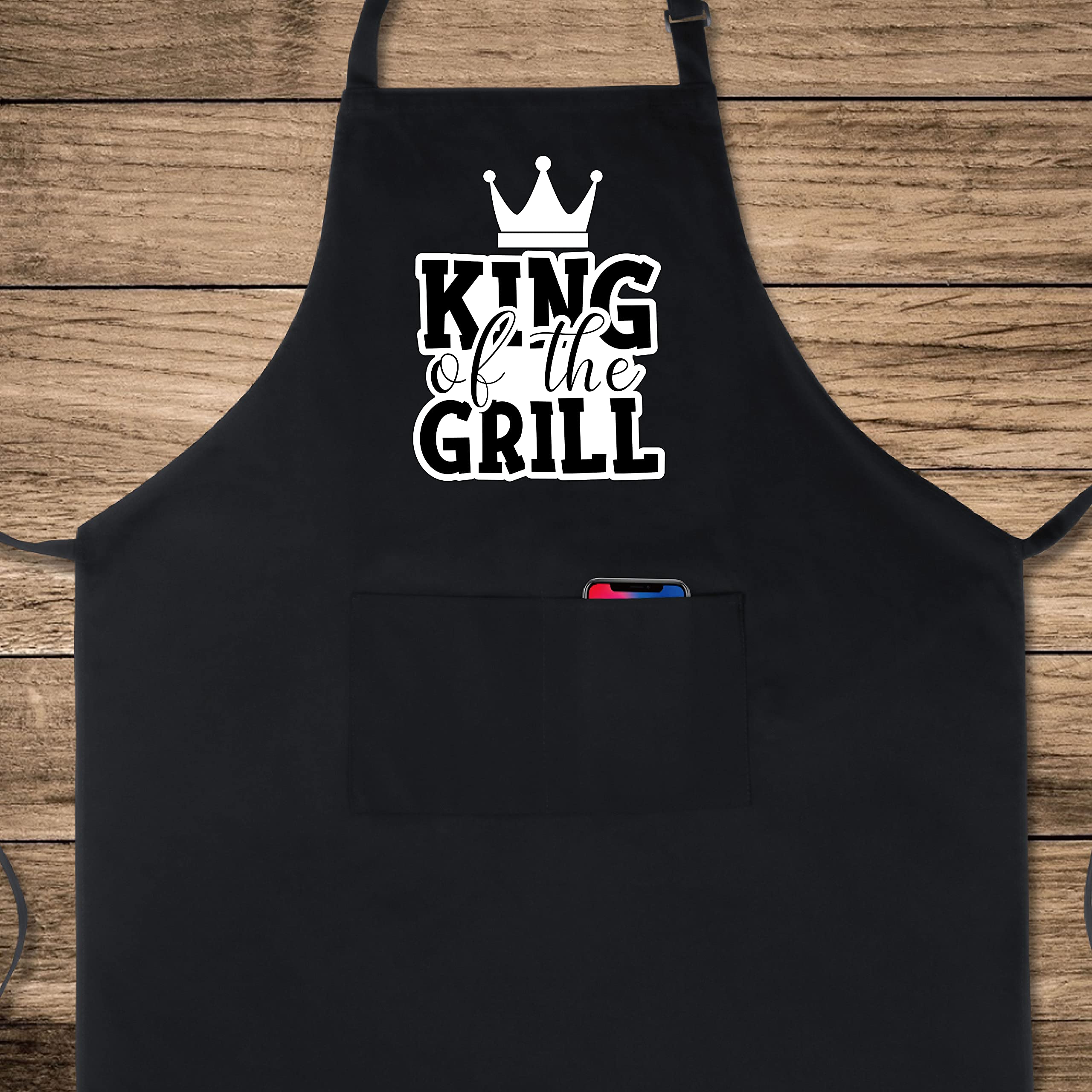 Xornis 100% Cotton Funny Aprons King Of The Grill With 2 Pockets Bbq Grilling Adjustable Bib Aprons Gifts For Men Husband Dad Fr