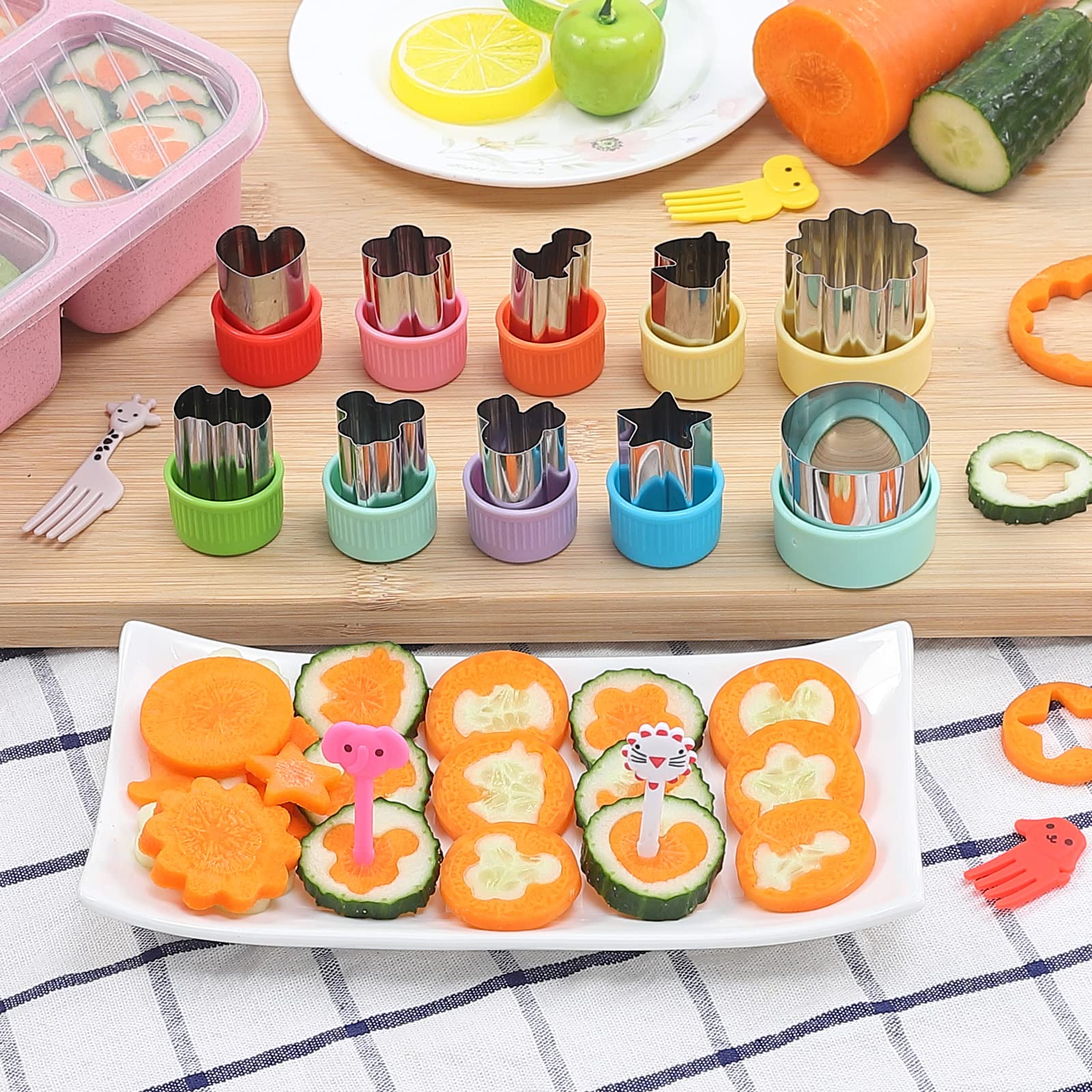 Bakingworld Sandwich Cutter And Sealer Set,14 Pcs Uncrustables Maker Bread Cutters Diy Cookie Cutters Fruit Vegetable Cutter Sha