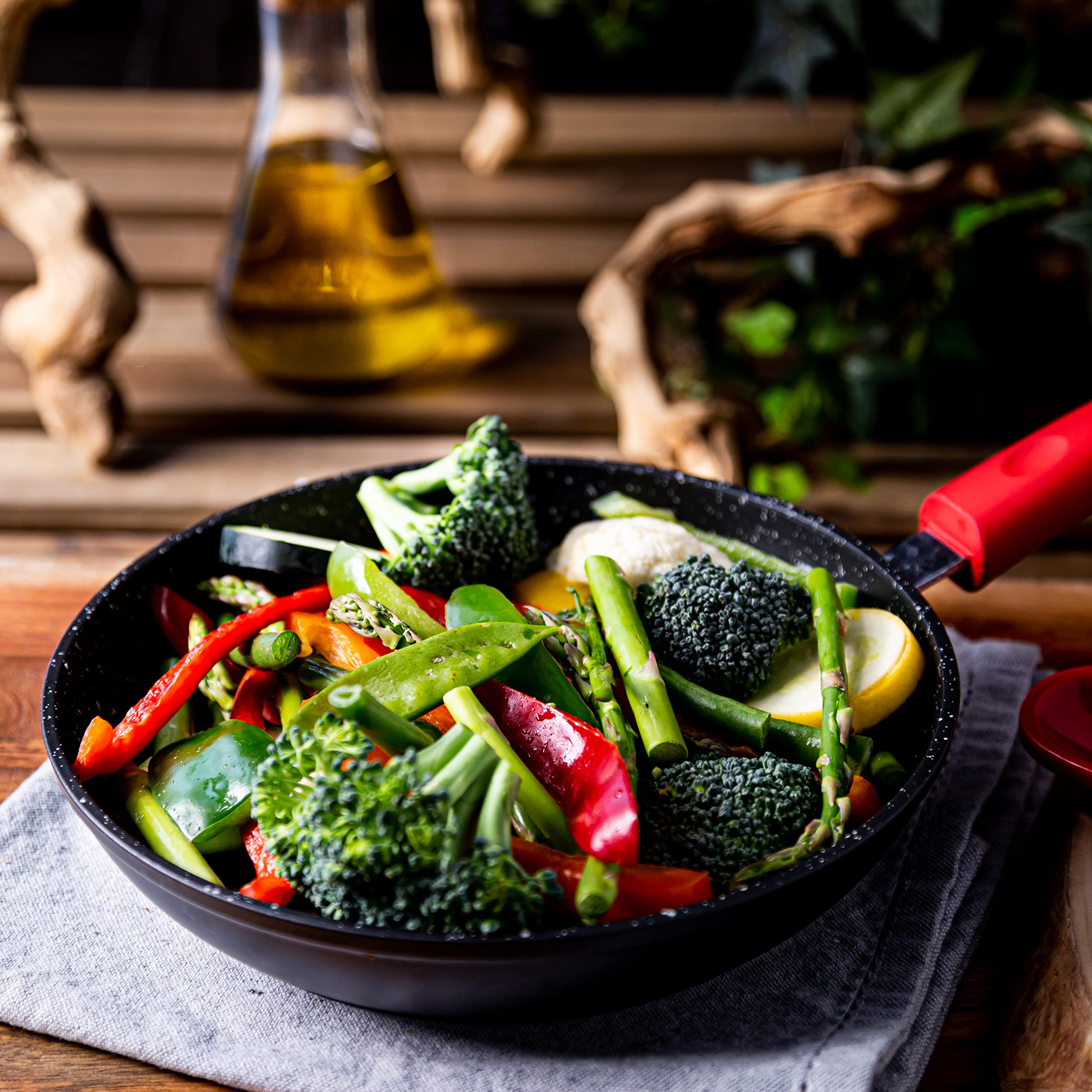 Millvado Nonstick Frying Pan, 8'' Small Skillet With Healthier Granite Non Stick Coating, Omelet Egg Pan, Cooking Pan, Silicone