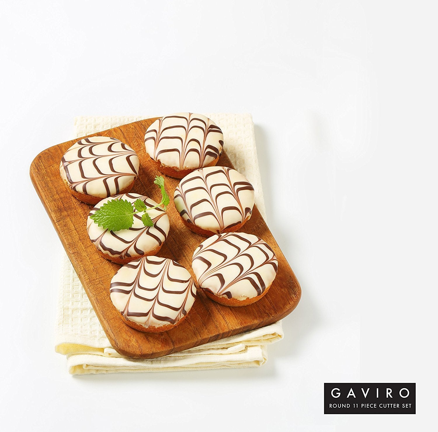 Gaviro Stainless Steel, Round - Strong Circle Biscuit, Cookie Cutter Set ?11 Cookie Cutter Sizes & Shapes ? Pastries, Empanadas
