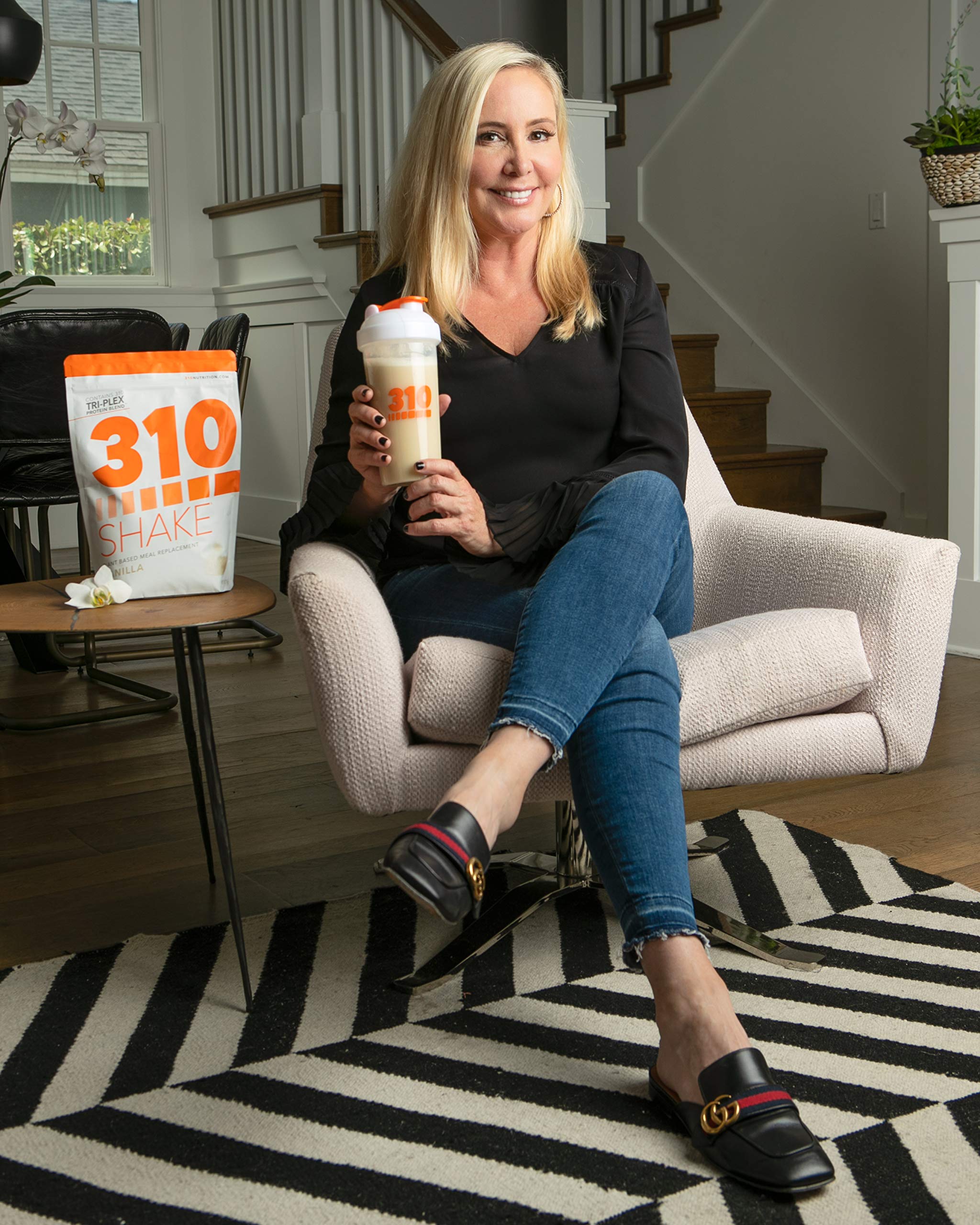 310 Nutrition Protein Shaker Bottle Meal Replacement Blender Cup For Mixing Protein Powders, Lemonade Mix, And Pre Workout (Clea