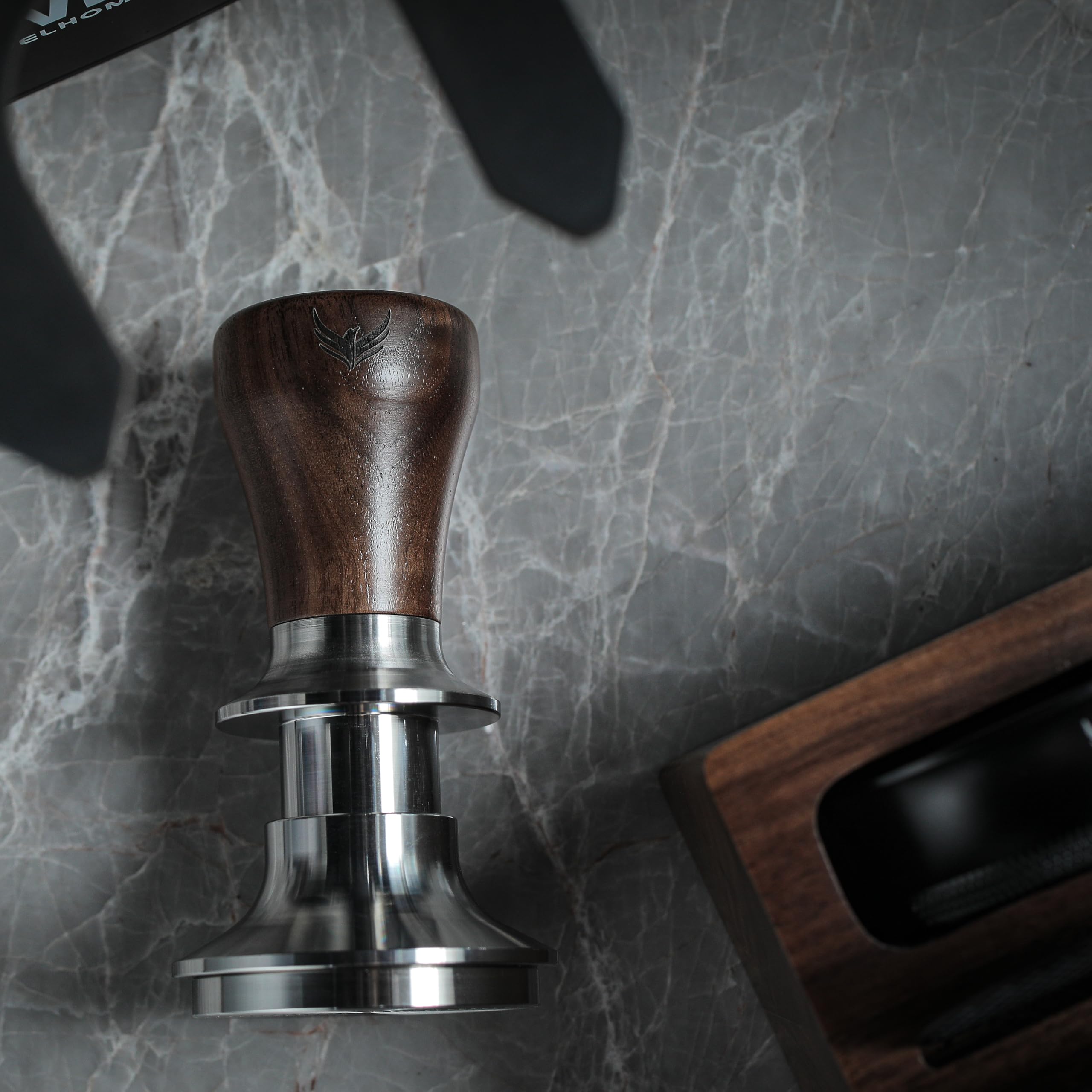 Knodos Calibrated Espresso Tamper 58Mm Walnut, Auto-Leveling And 30Lb Spring Loaded Design Stainless Steel Ripple Base Coffee Ta