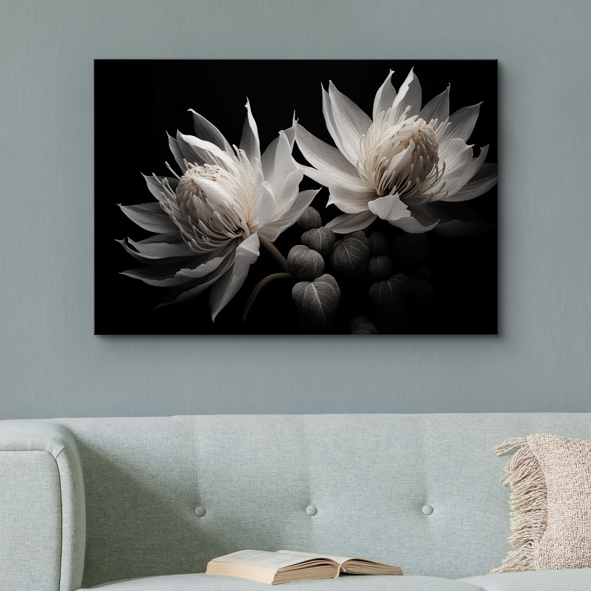 Wall26 Canvas Print Wall Art White Amaryllis Flower Nature Wilderness Photography Realism Modern Art Decorative Country Multicol