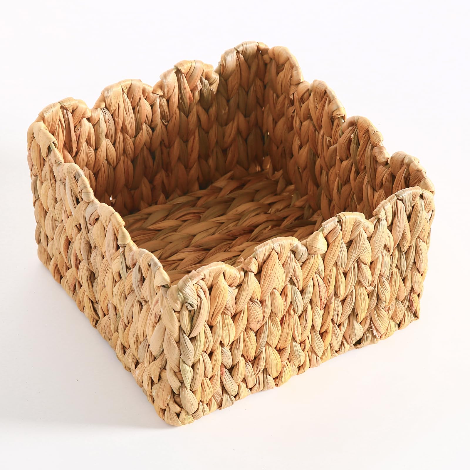 Scalloped Edge Basket, Wicker Storage Baskets, Hand Woven Baskets For Shelves,Natural Baskets For Organizing (Water Hyacinth(S-9
