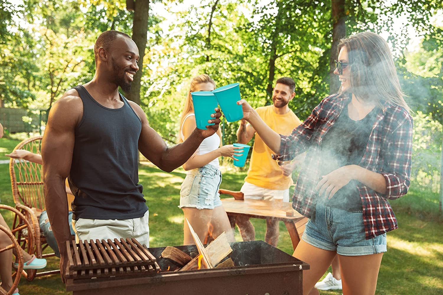 Decorrack Turquoise Plastic Cups, 12 Oz Disposable Cups, Reusable Party Supplies (120 Count)