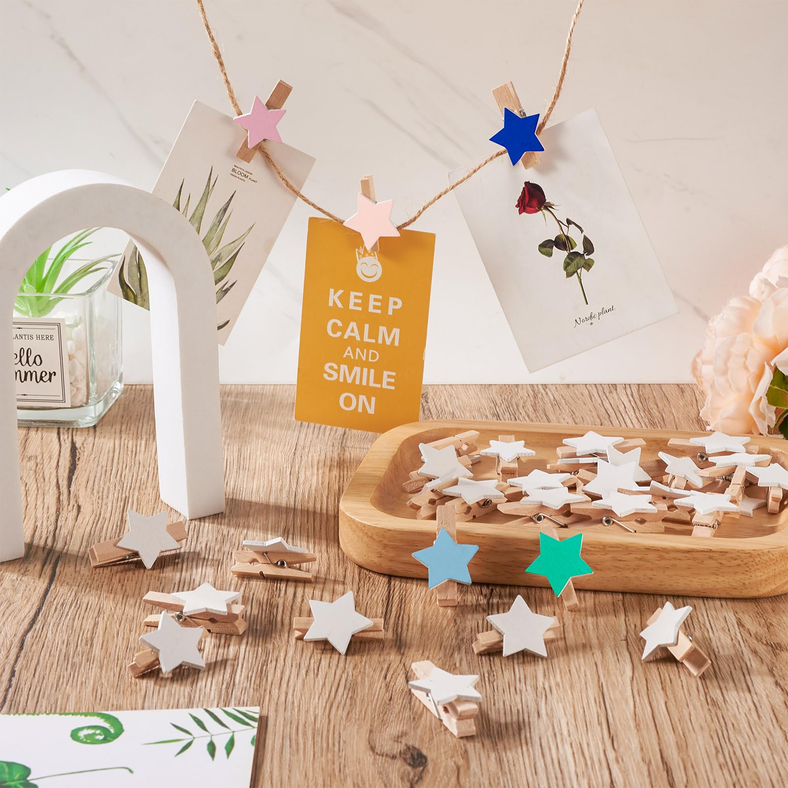 Pandahall 100Pcs Wooden Star Clothespins Photo Clips Photo Paper Pegs Clips White Mini Clothes Pins Holiday Card Holder Display