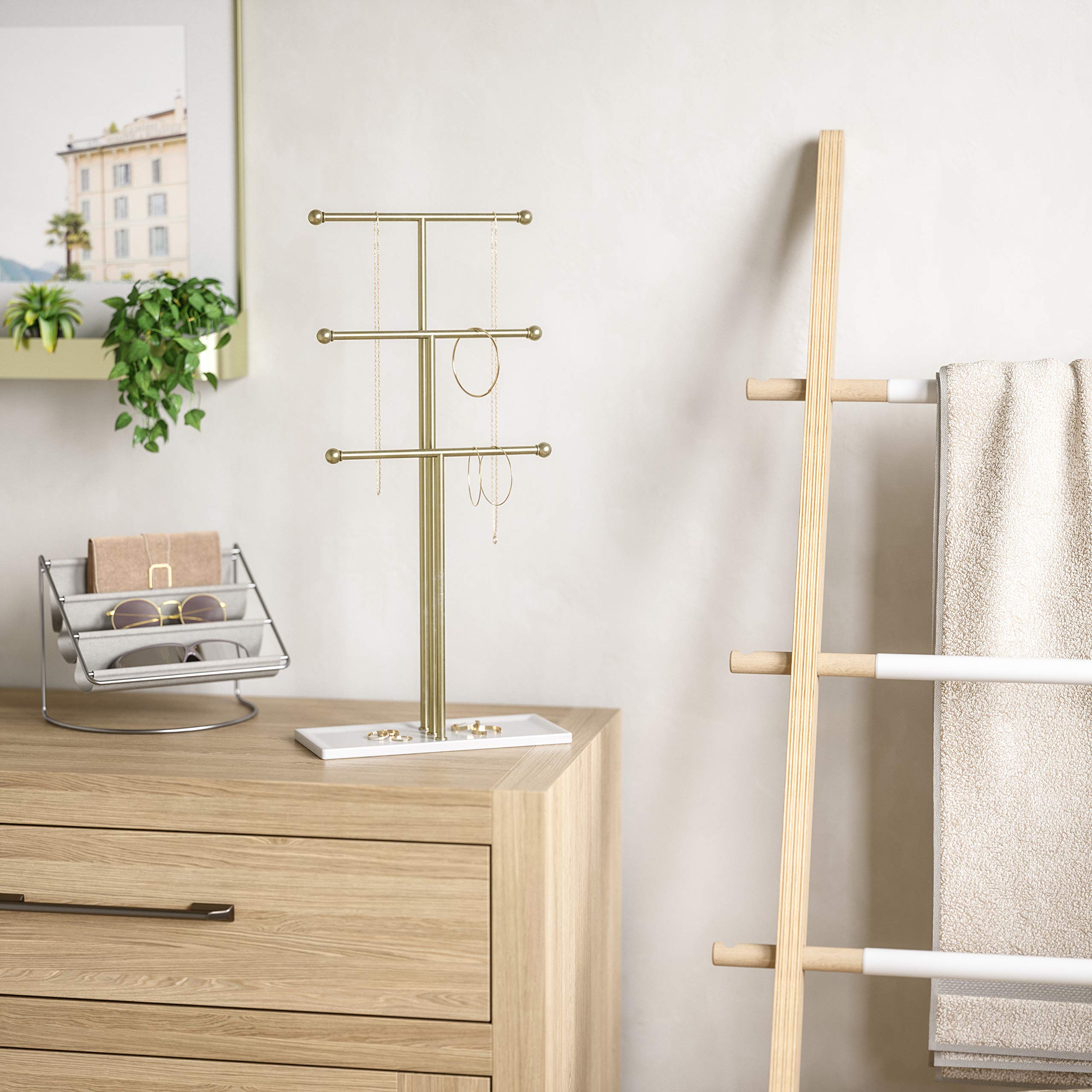 Umbra Trigem Jewelry Stand, Gold