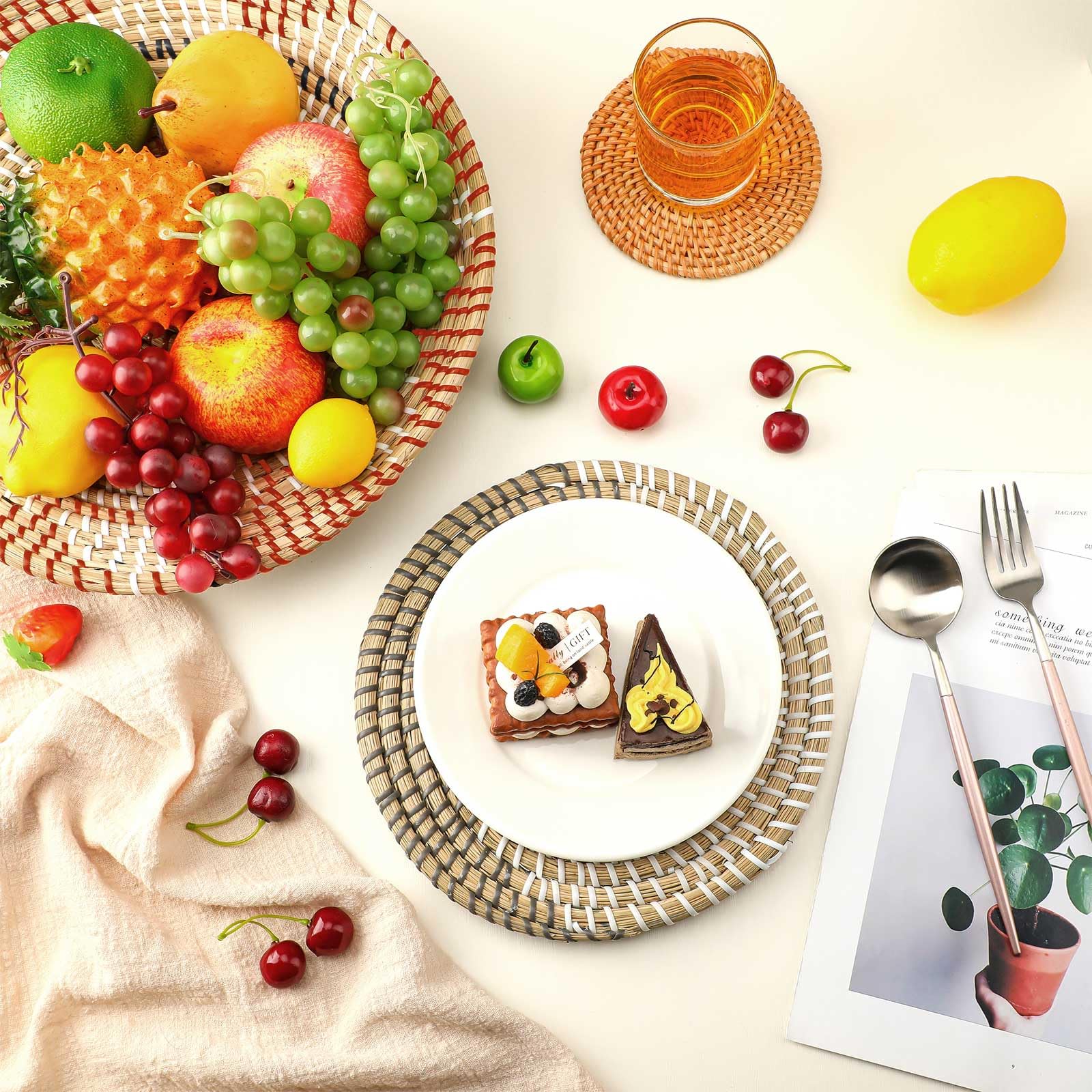 Xuhal 15 Pcs Boho Wall Basket Decor Hanging Woven Wall Basket Decorative Rustic Handcrafted Seagrass Baskets Round Woven Hanging