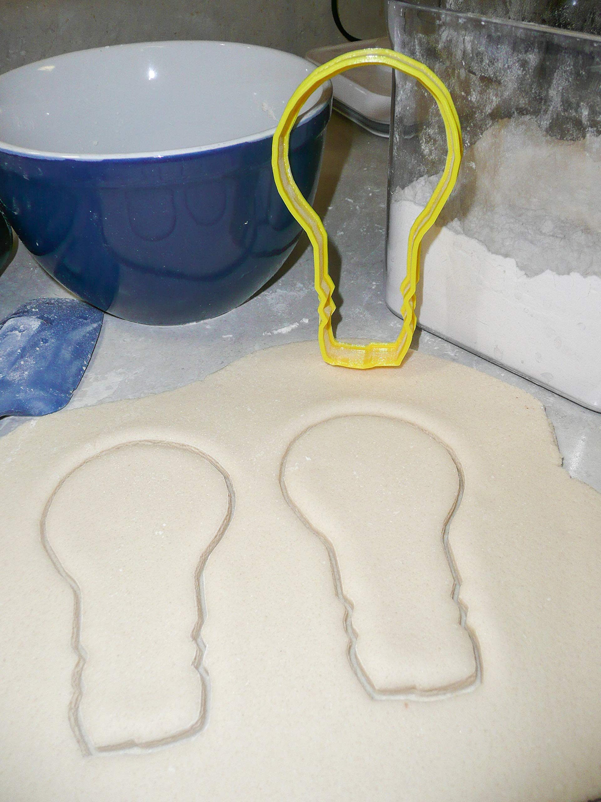 Light Bulb Outline Cookie Cutter Made In Usa Pr247