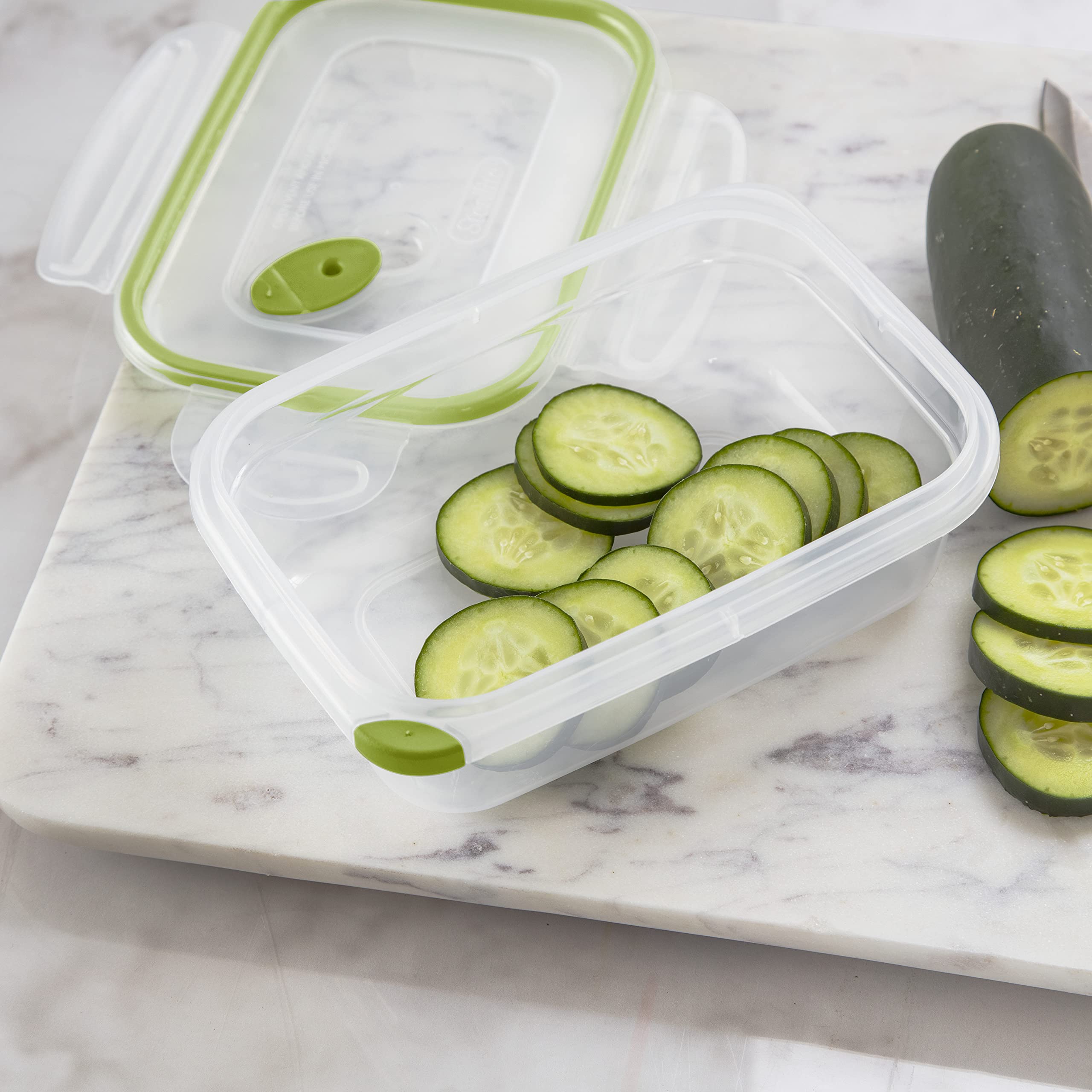 Sterilite Ultra-Seal 3.1 Cup Rectangle, Airtight Food Storage Container, Latching Lid, Microwave And Dishwasher Safe, Clear With