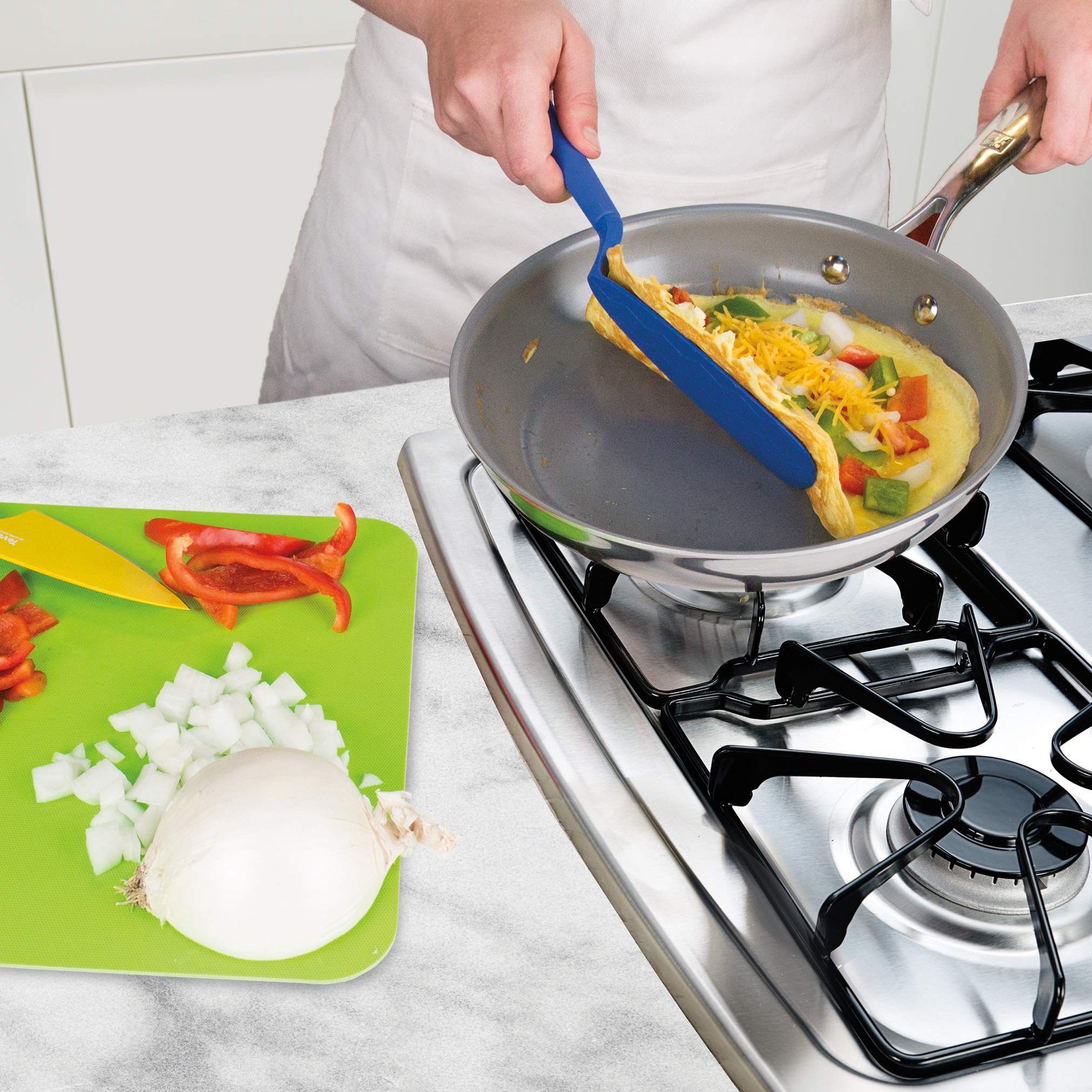 Tovolo Jumbo Flex Oversized Pancake Turner, Flexible Spatula For Non-Stick Cookware, Scratch-Resistant Nylon Kitchen Utensil For