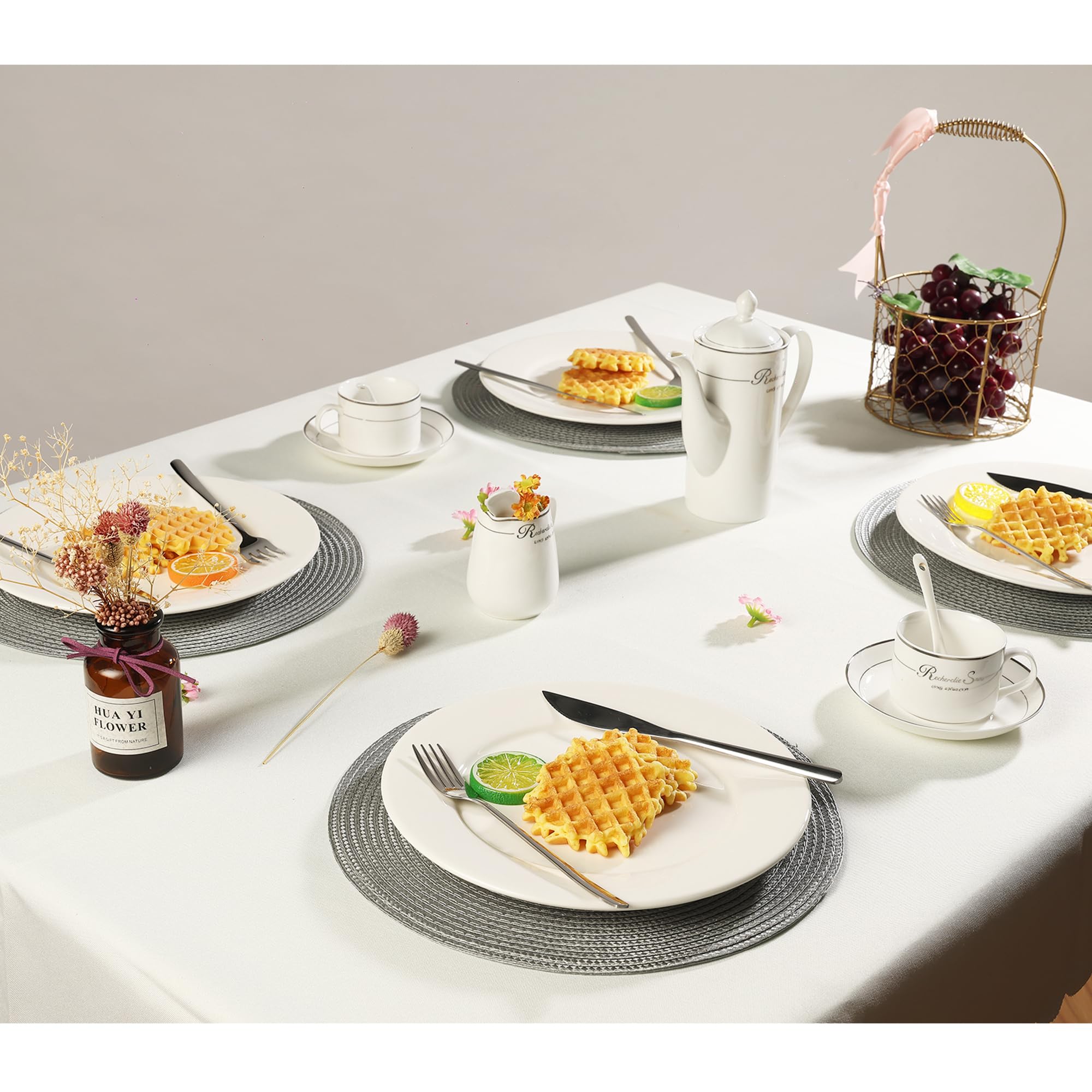 Wanyd Placemats Round Placemats For Dining Table Set Of 6,Small Circle Placemats Washable 12.6 Inch Heat Resistant Anti Slip Tab