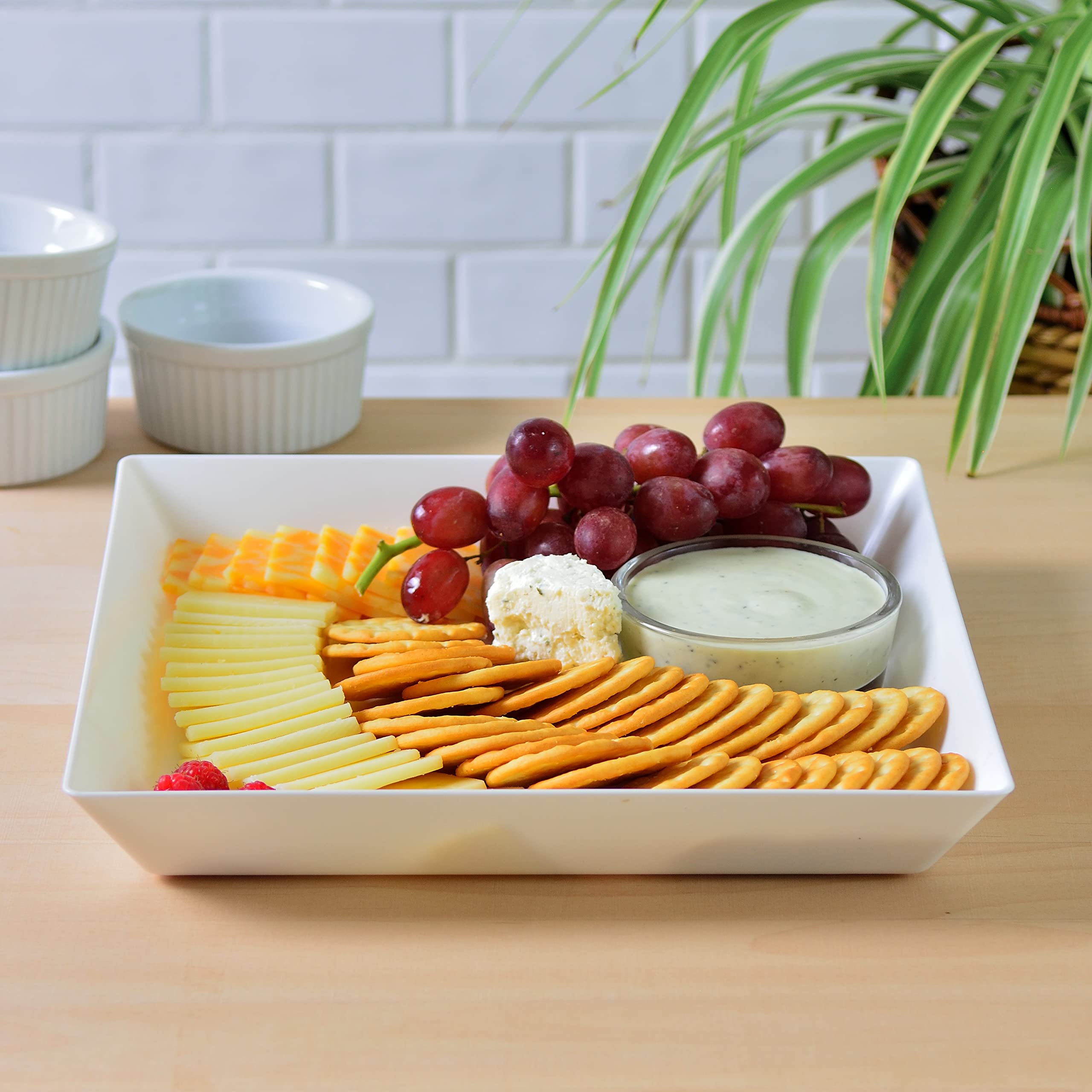 Youngever 3 Pack Plastic Serving Trays, Square Serving Platter For Parties, 10 Inch X 10 Inch (White)