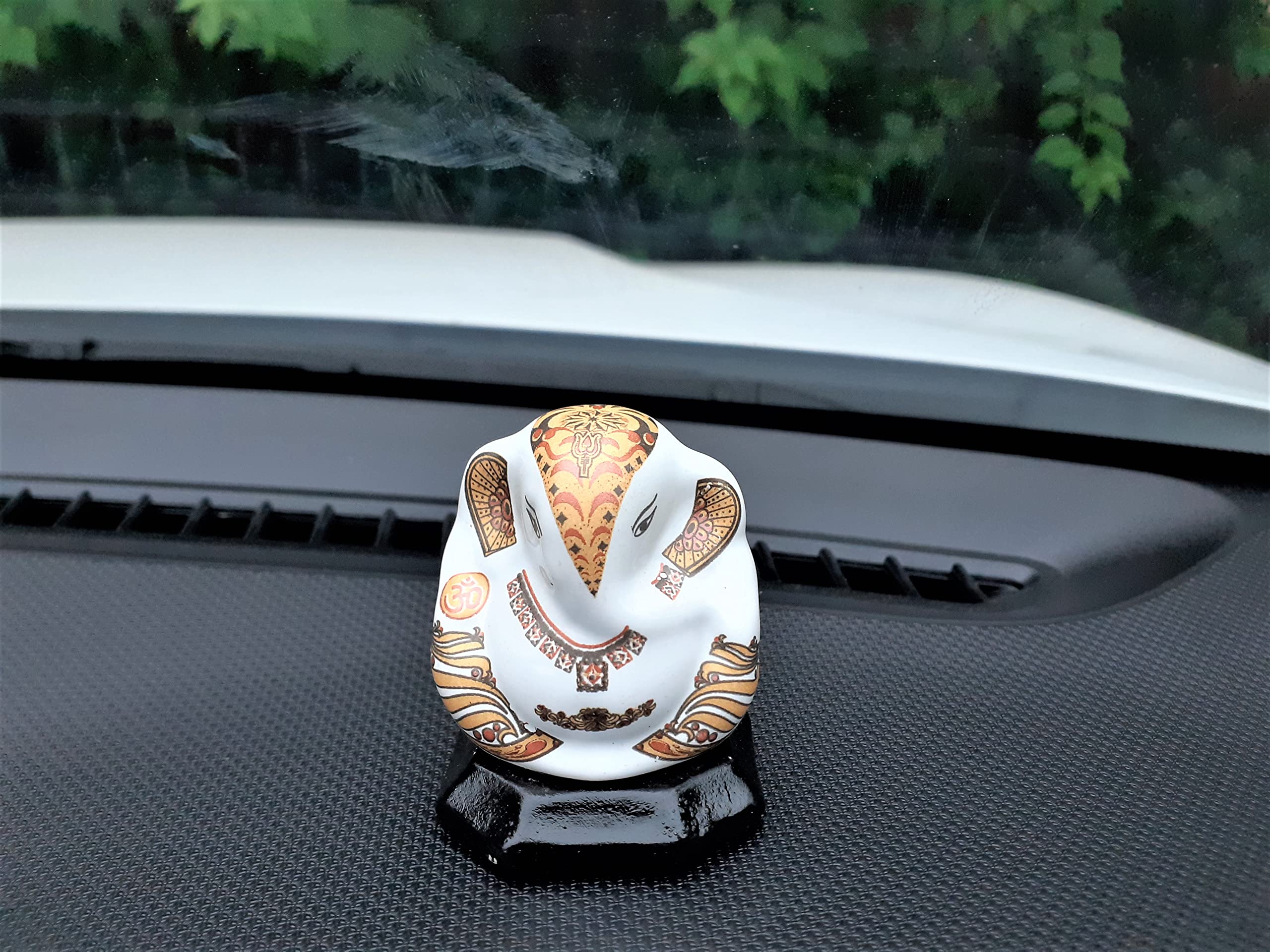 Afterstitch Lord Ganesha Idol Statue For Car Dashboard Puja Mandir Home Dcor Decoration Small Ganesh Statue Showpiece Wedding Bi