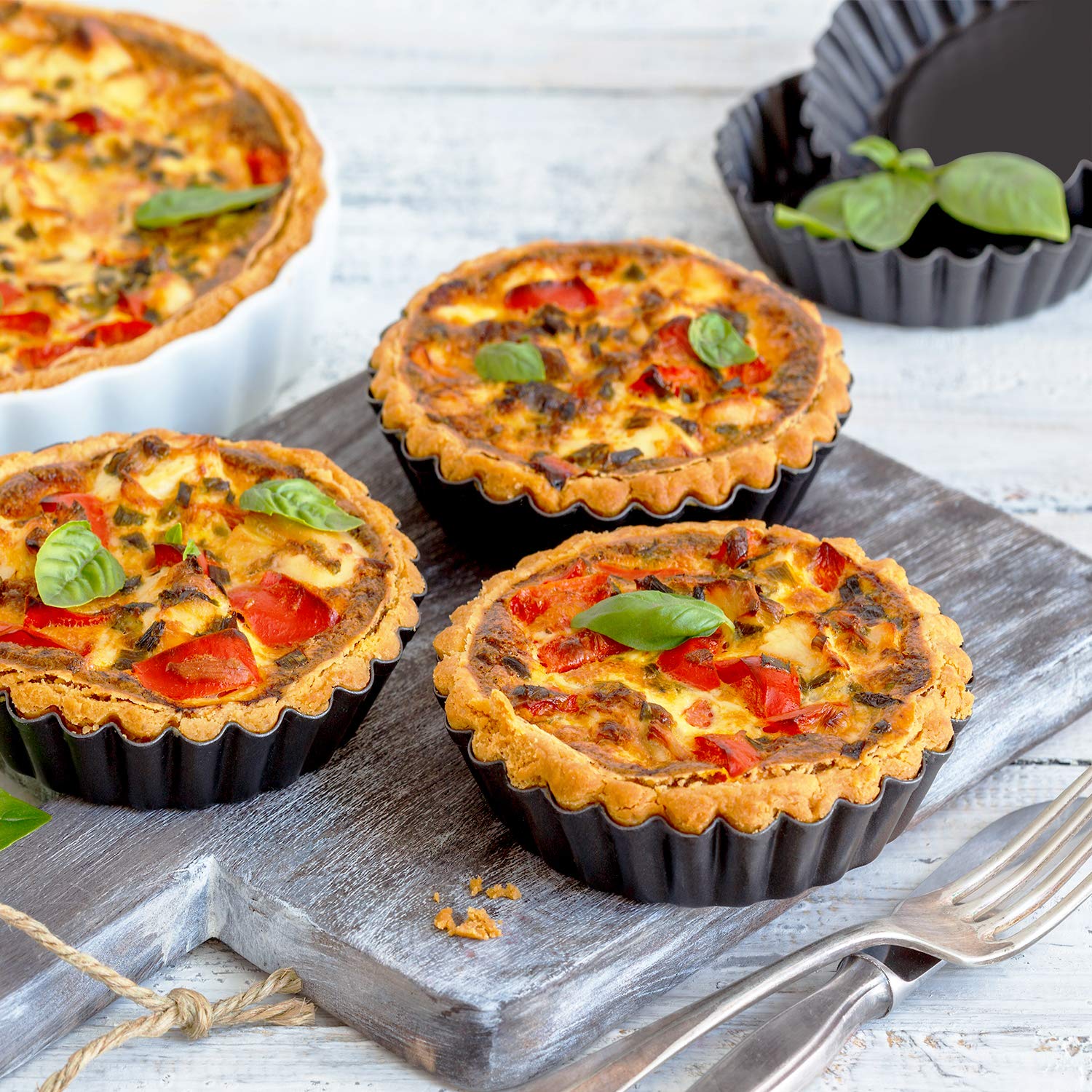 Laxinis World 4    Quiche Pans With Removable Bottom, Non-Stick, Fluted Sides, Mini Tart Pans, Round Shape, Set Of 6