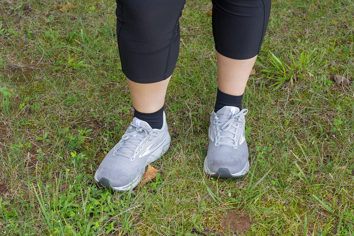 Diabetic And Neuropathy Non-Binding Wellness Socks By Orthosleeve Wc4 Improves Circulation And Helps With Edema