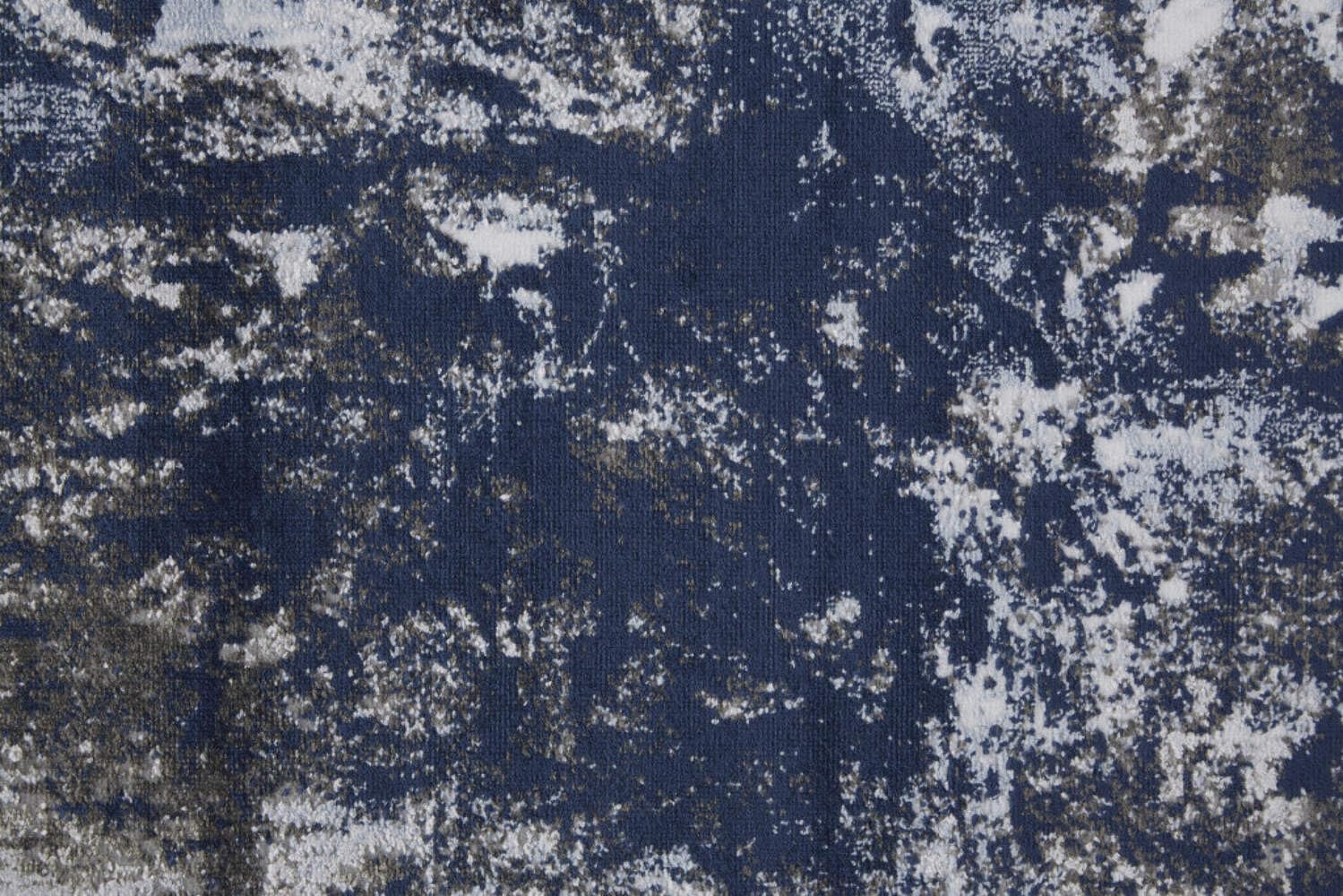 5 X 7 Blue Gray And White Abstract Stain Resistant Area Rug