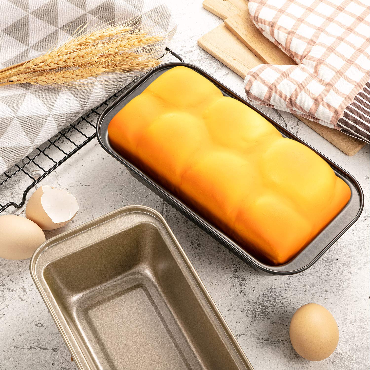 Patelai 4 Pieces Nonstick Bread Pan Loaf Pan 8.5 X 4.5 Inch Carbon Steel Kitchen Baking Tin Rectangle Bakeware For Home Baking B