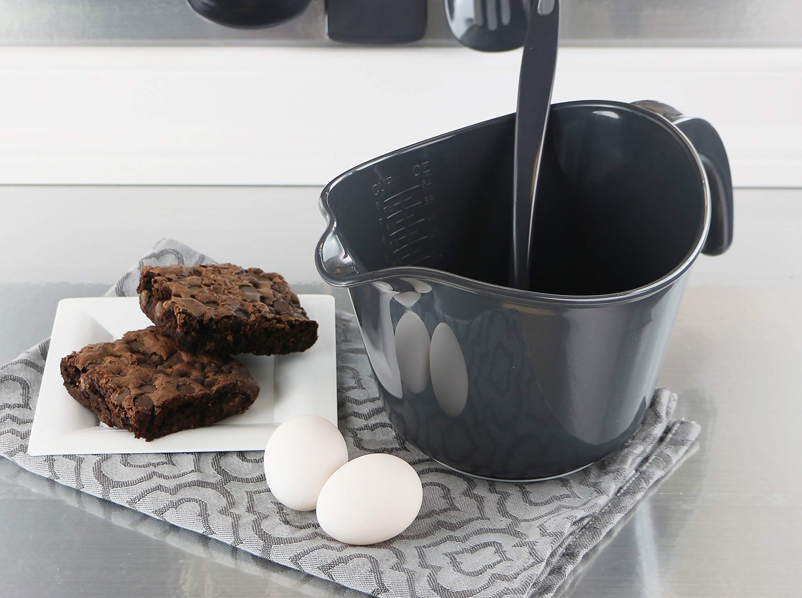 Reston Lloyd Non-Slip Base Erogonomic Space Saving Detachable Handle  2 QT Heavy Duty BPA-Free Microwave & Dishwasher  Black