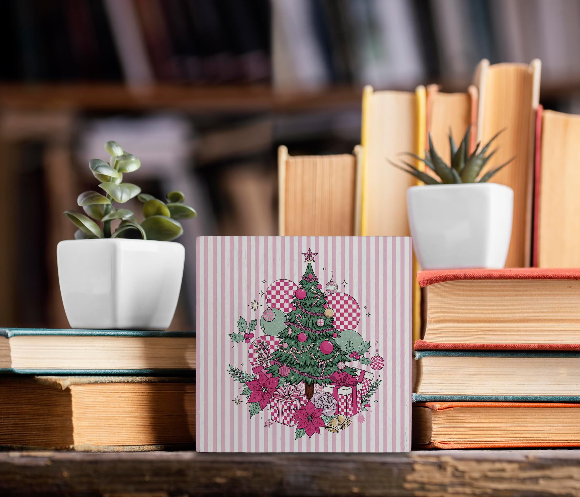 kunlisa Pink Christmas Tree Wooden Sign, Pink Christmas Desk Decor, Preppy Festive Xmas Tree Poinsettias Wood Box Sign for Home