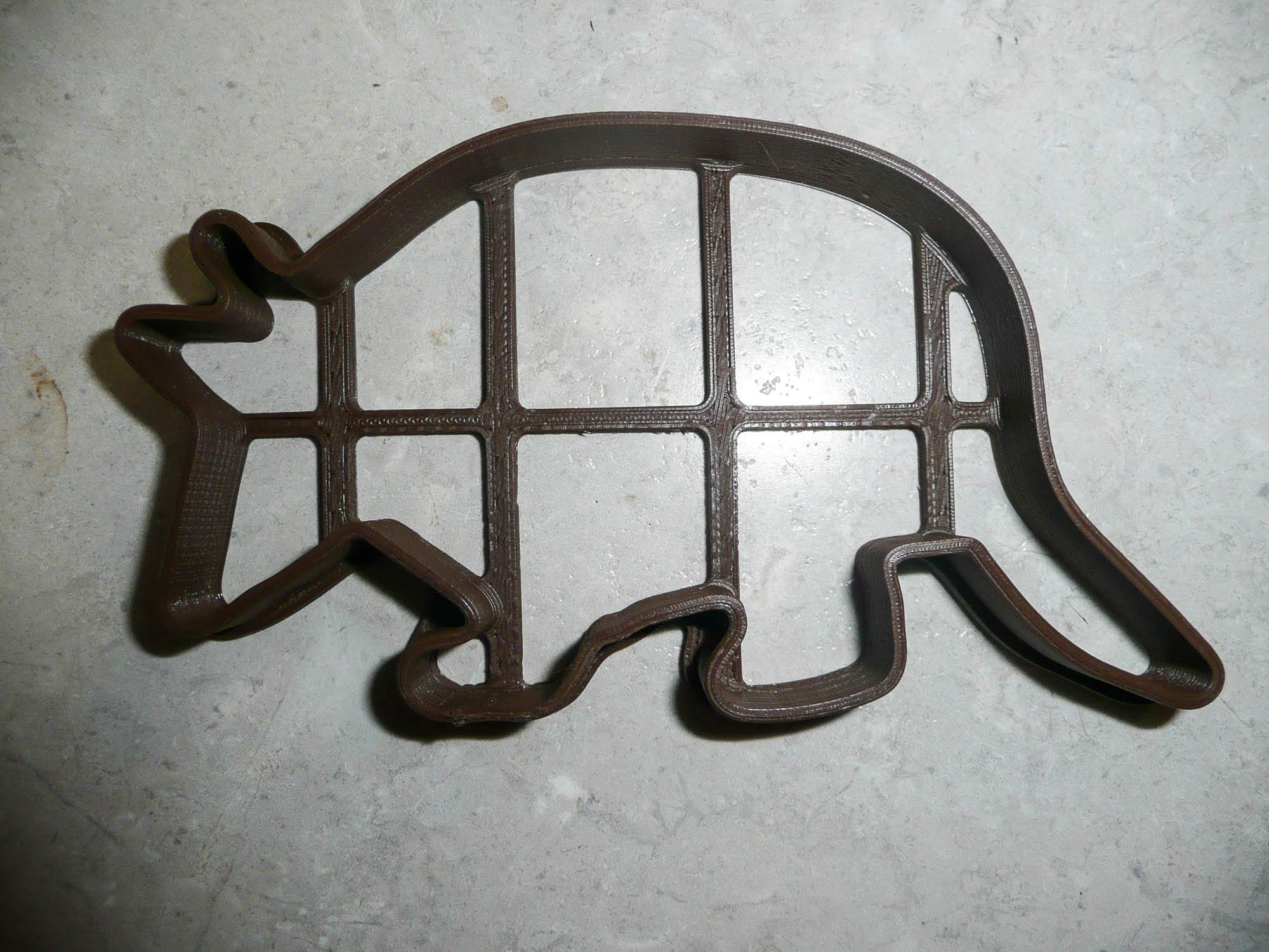 YNGLLC Armadillo Animal Cookie Cutter - Brown Plastic, 4.5" x 2.5" x 0.625", Made in USA