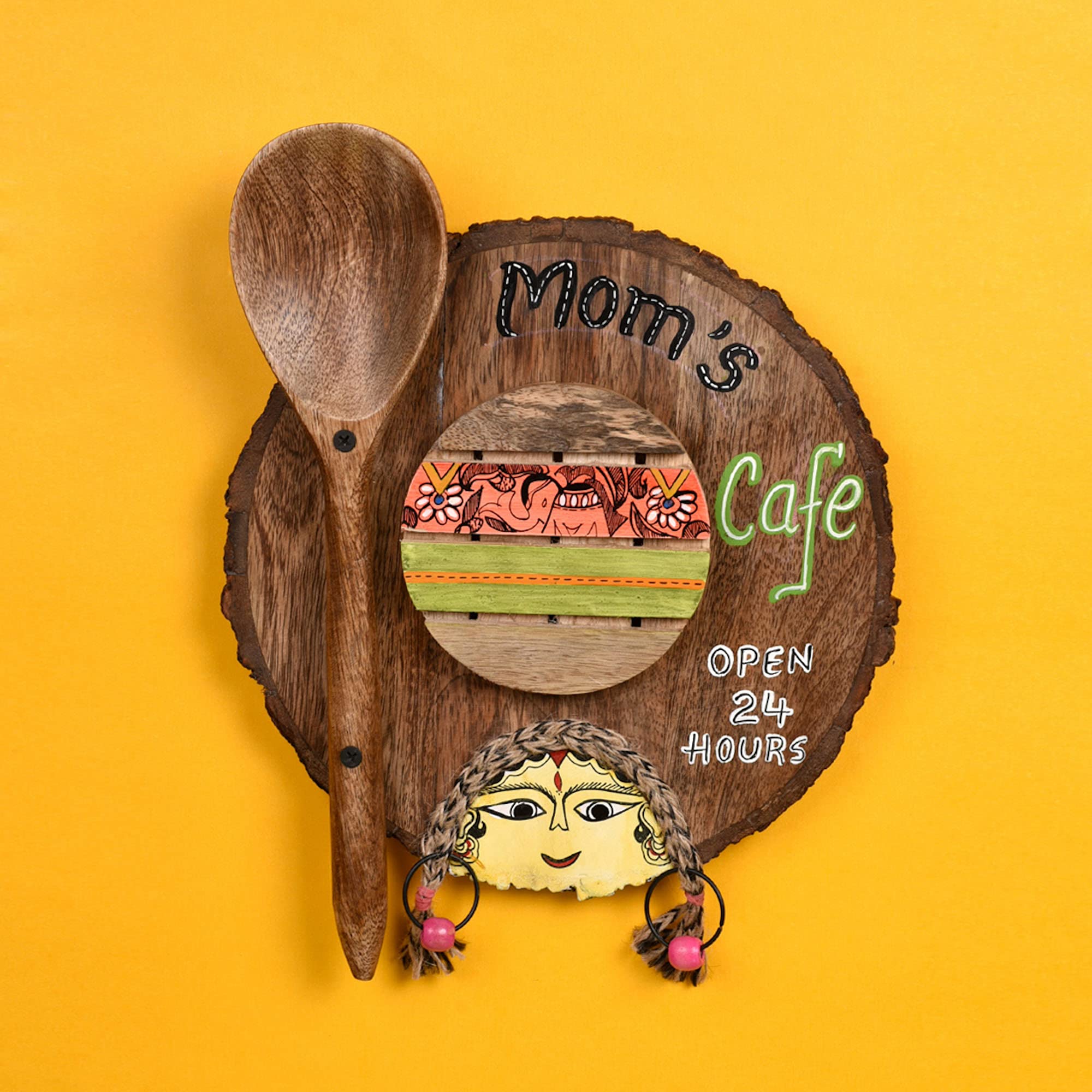 Aakriti Art Creations Kitchen Decor Moms Cafe Handcrafted in Wood? (9x1.5x11.7)