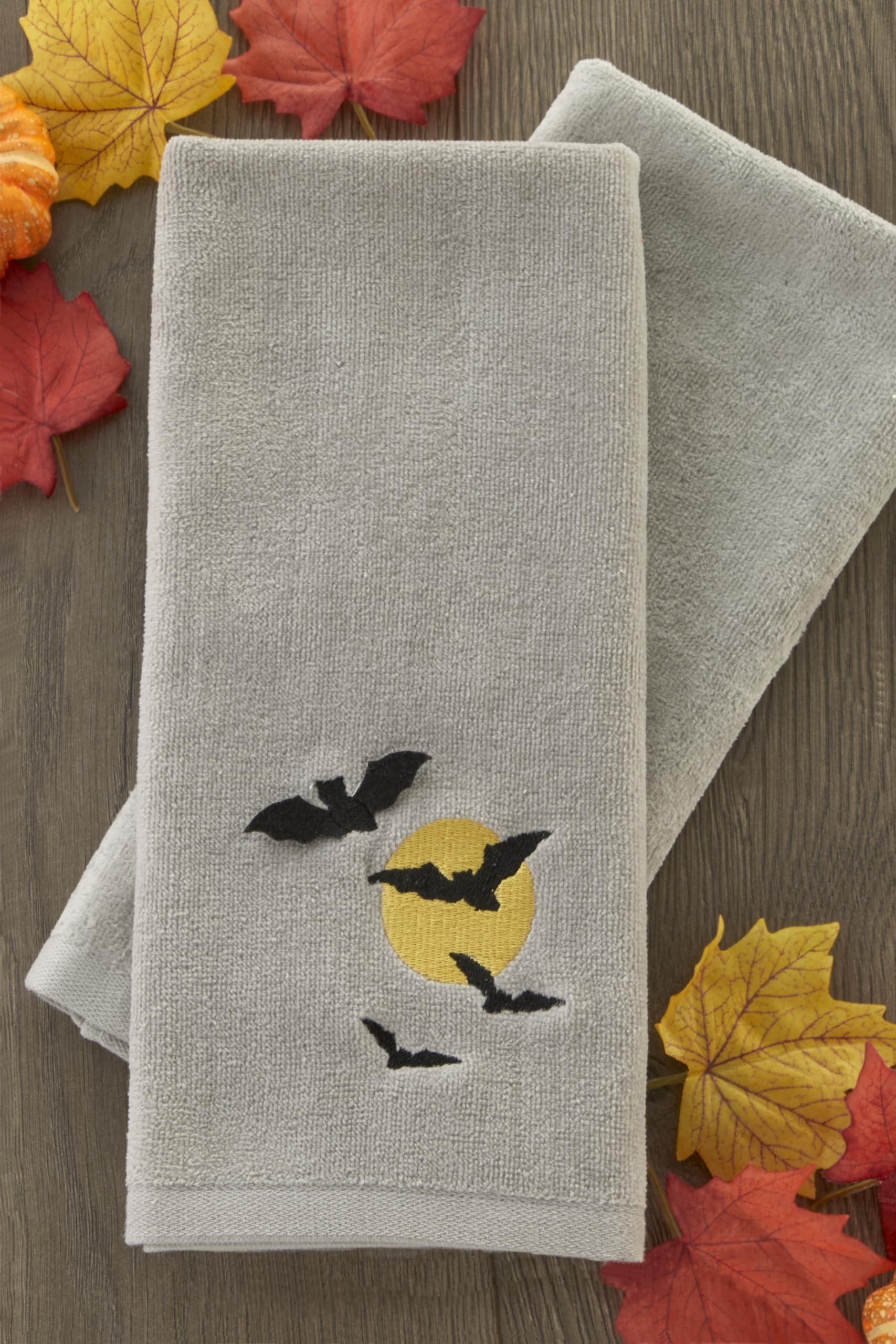 Skl Home Halloween Full Moon Flight 3D Hand Towel 2Pc Set For Bath/Kitchen/Bar & Gift, Gray