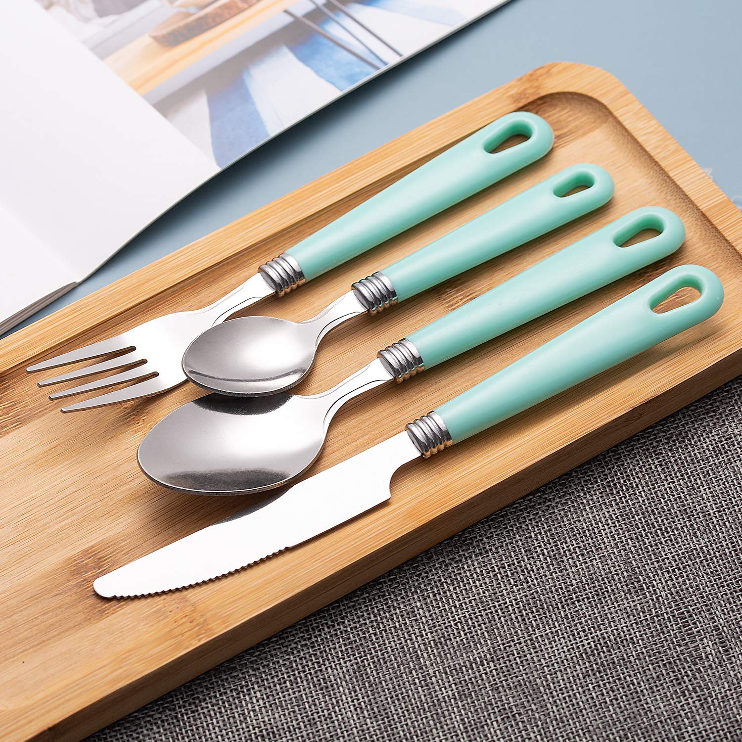 Cutiset 25 Piece Stainless Steel Flatware Set With Hanging Caddy (Green, 25-Piece)