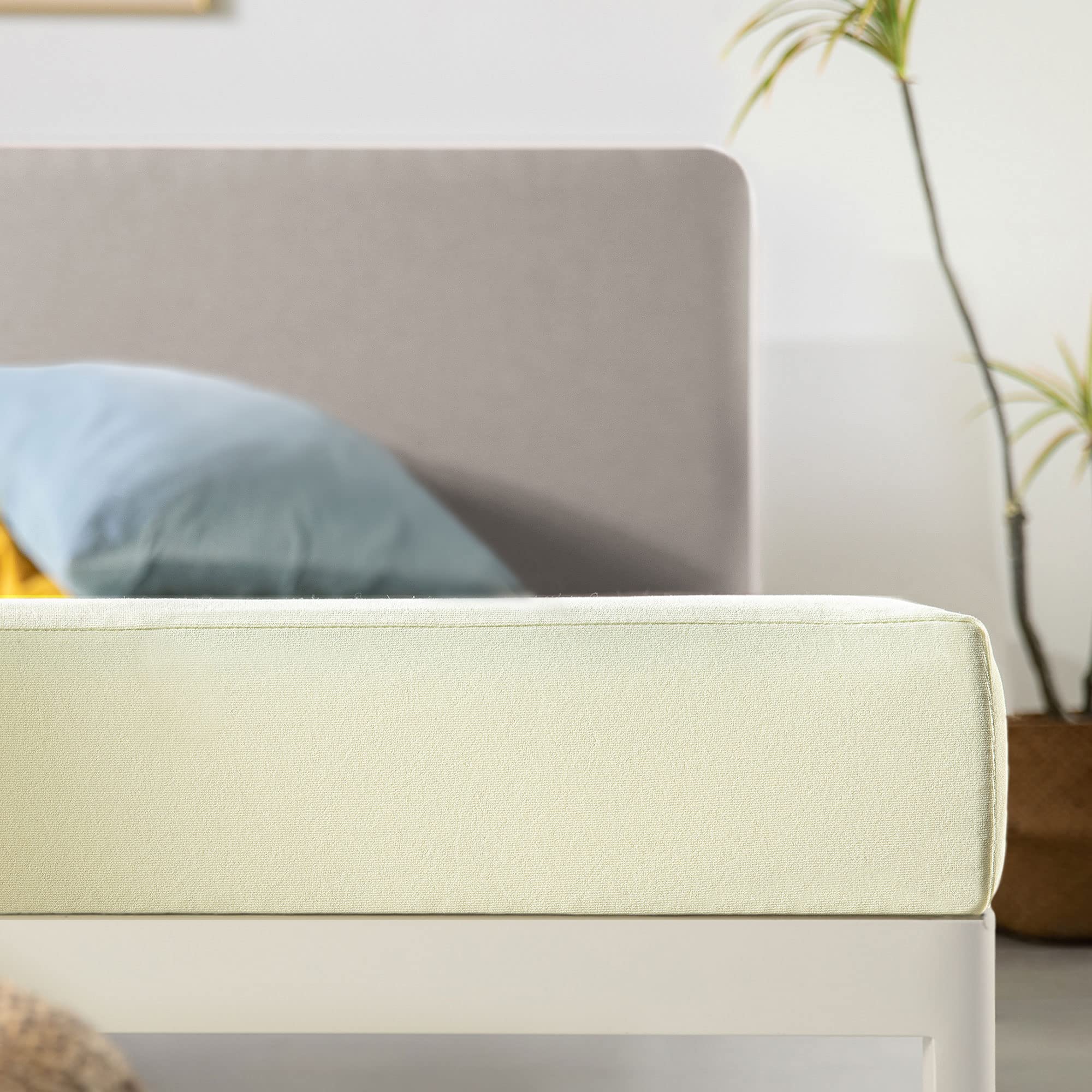 Best Price Mattress Queen Mattress 6 inch Bed-In-A-Box  Green Tea Memory Foam  Cream