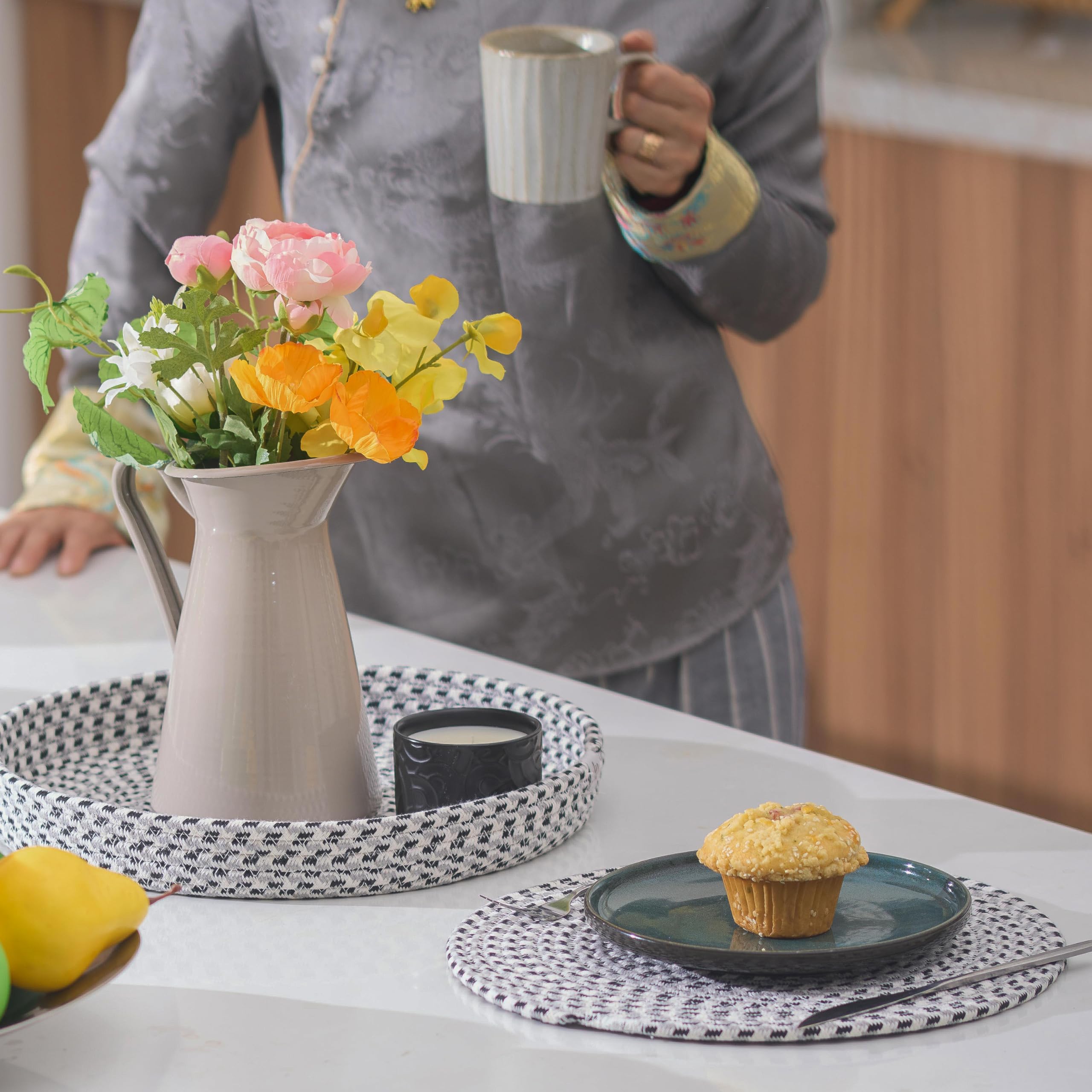 Art Pinecone'S Woven Cotton Rope Round Placemats Set Of 4 With Holder Included, Non-Slip, And Heat Resistant For Your Perfect Ta