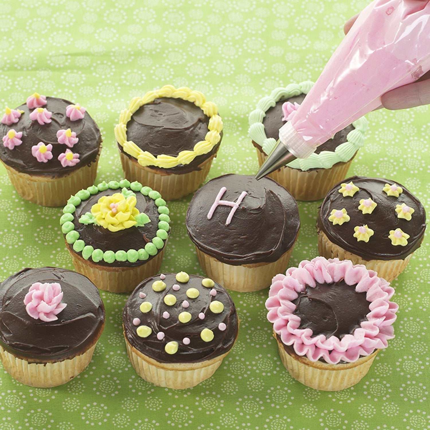Nordic Ware 27-Piece Decorating Tip Set