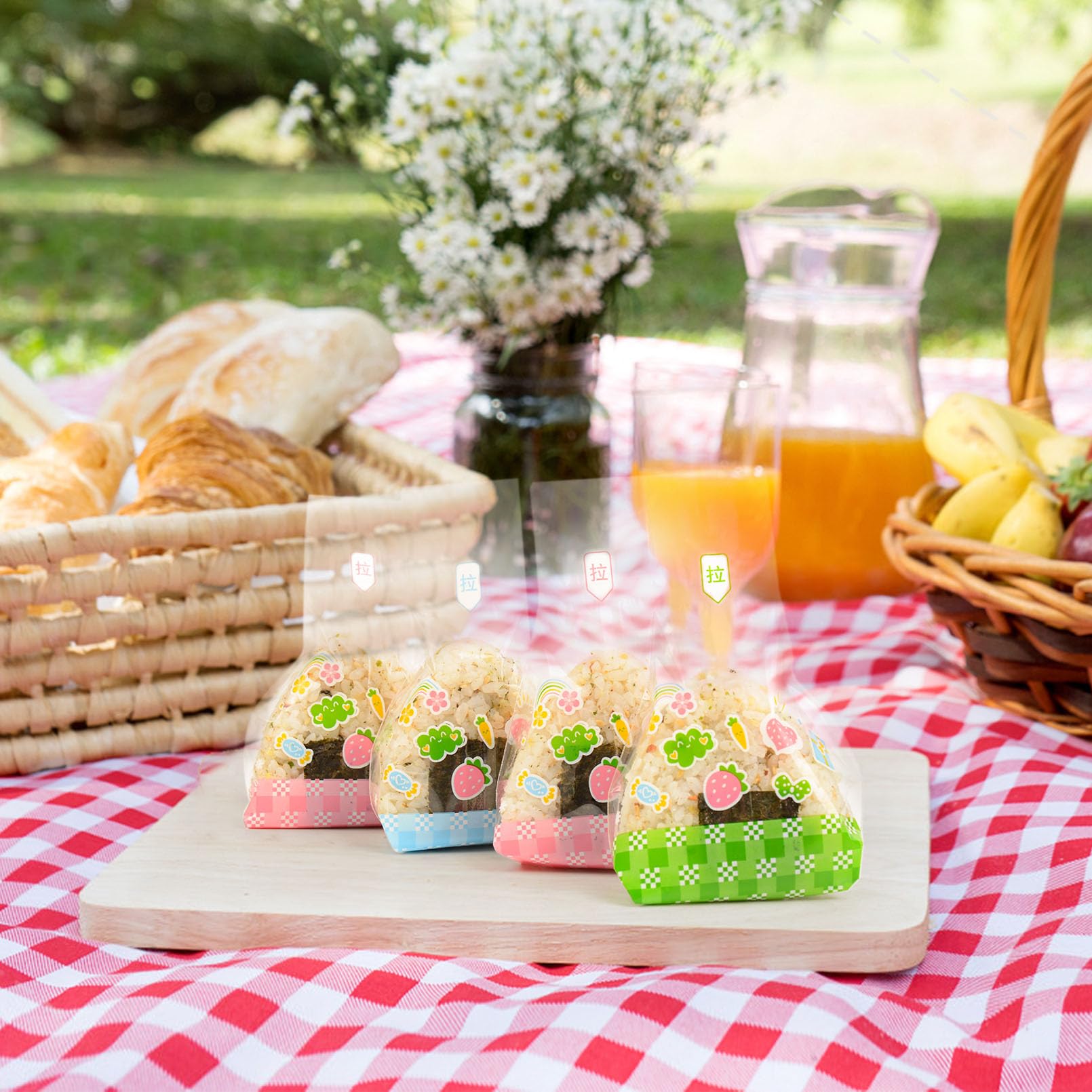 Chasbete Onigiri Mold And Wrappers Set, 2 Sushi Mold + 100 Disposable Onigiri Wrappers + Sealing Tapes For Rice Ball Maker/Onigi