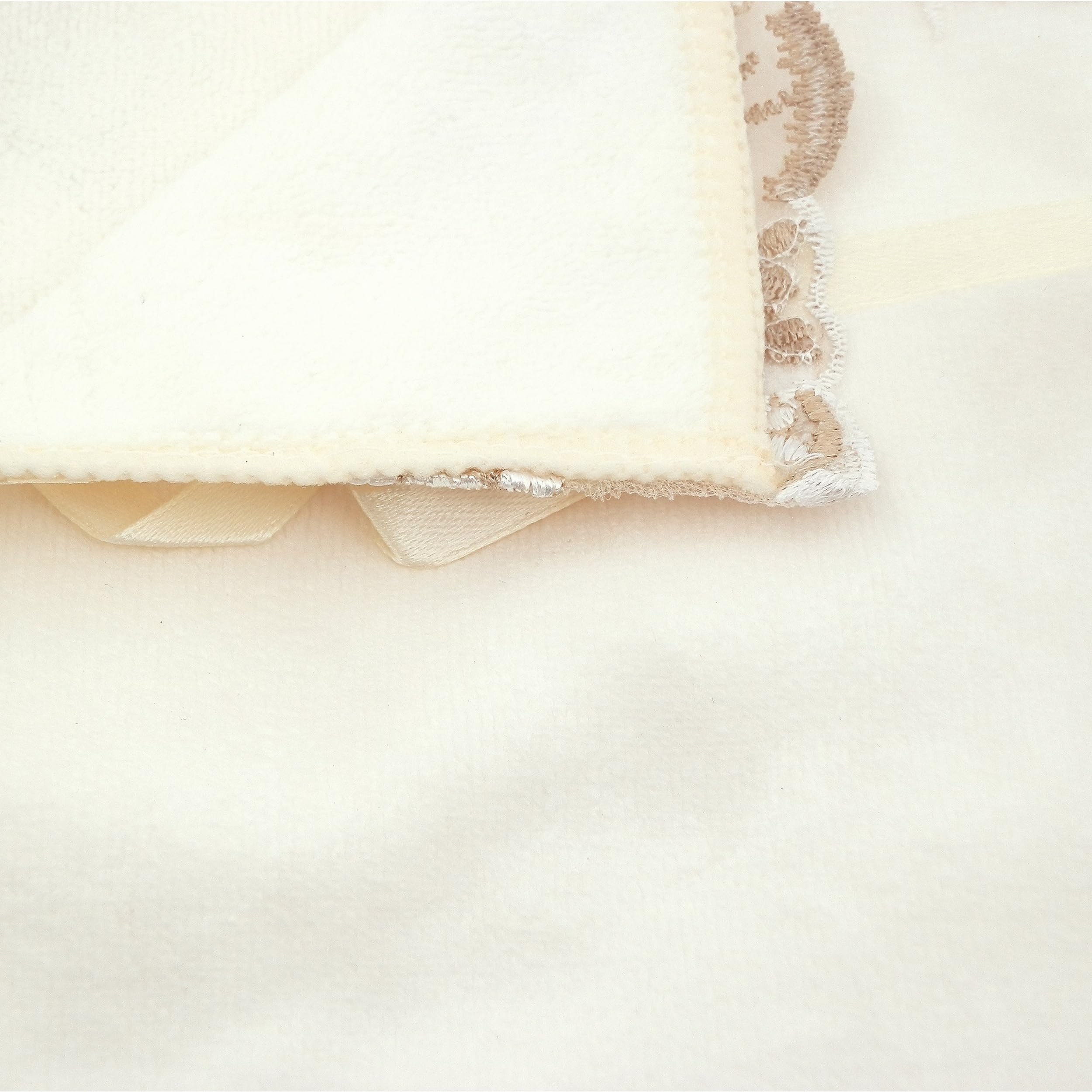 Riverbyland Soft Touch 2 Microfiber Towel And 1 Microfiber Bath Towel Lace Floral Edged Set Of 3