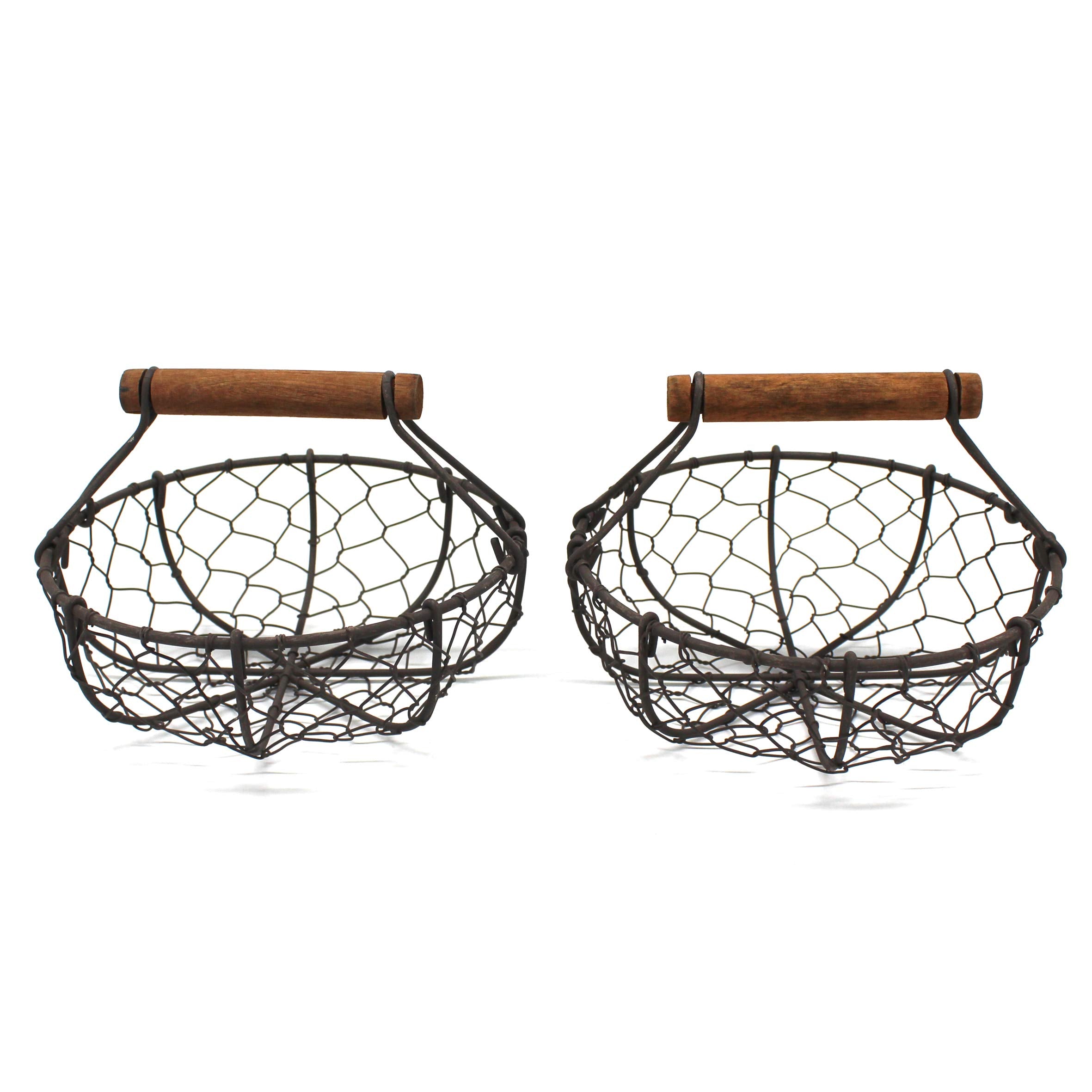 Cvhomedeco. Chicken Wire Egg Baskets Rust Gathering Baskets With Wooden Handle Country Vintage Style Storage Baskets. Set Of 2 (