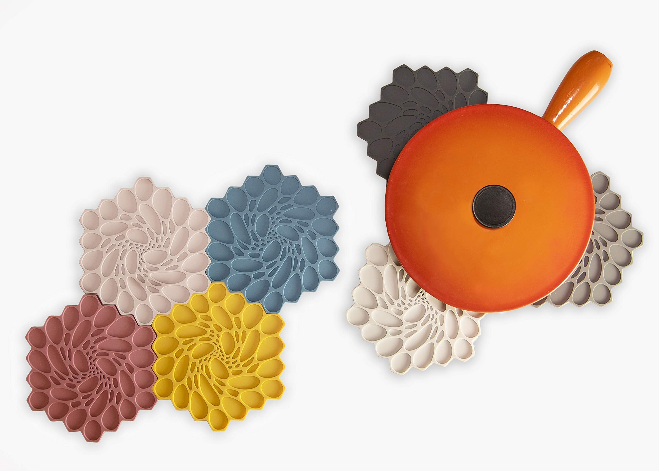 Modern-Twist 7 X 7'' Hive Silicone Trivet, Heat Resistant Up To 675F, Non Slip, Protects Table From Heat, Rouge, Pack Of 1