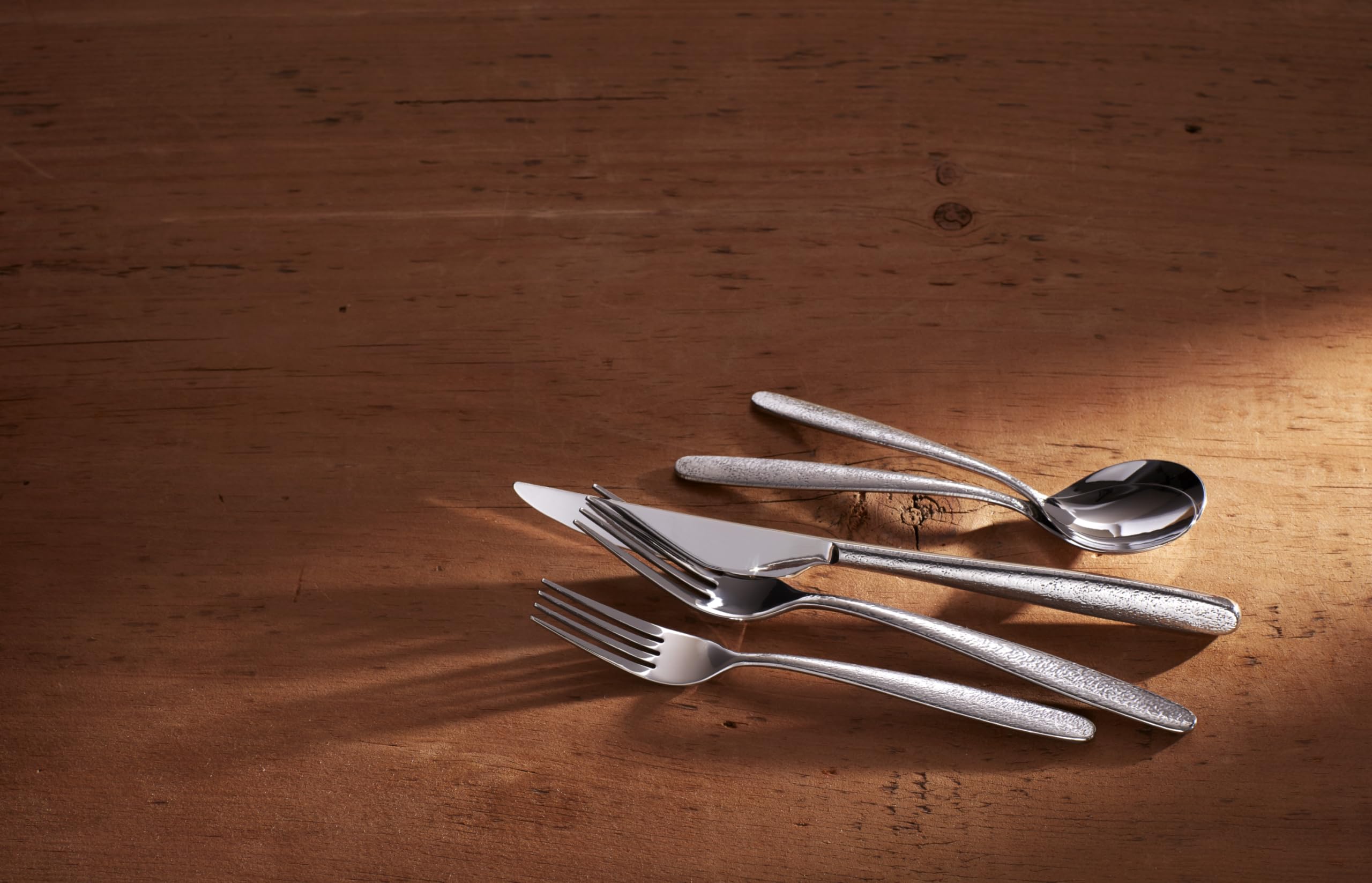 Oneida 894755 Storm 20 Piece Everyday Flatware Set, Service For 4