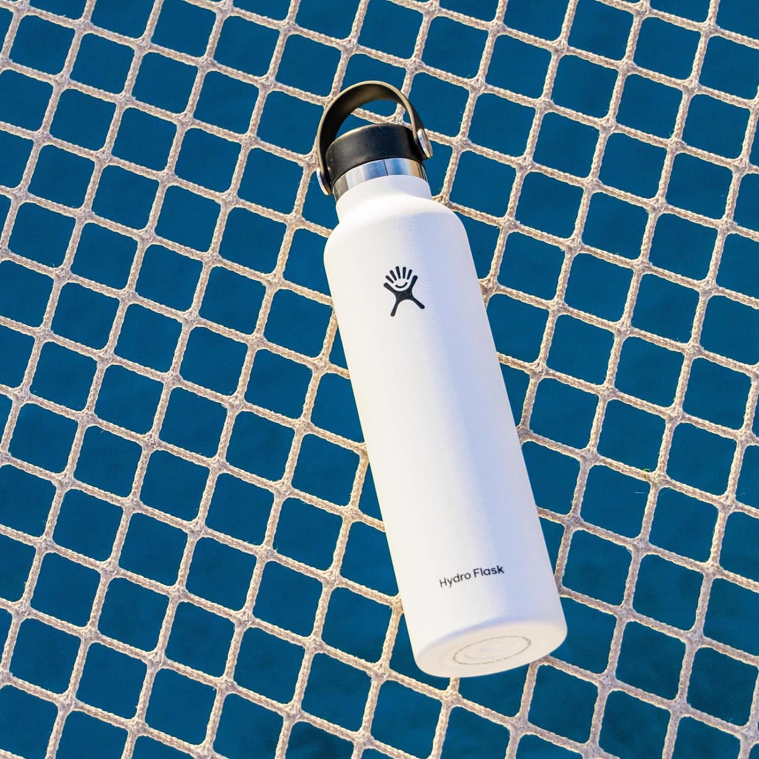 Hydro Flask 21 Oz Standard Mouth Flex Cap Cascade Insulated Water Bottle, 621 Ml, Stainless Steel, Tempshield Double-Wall Vacuum