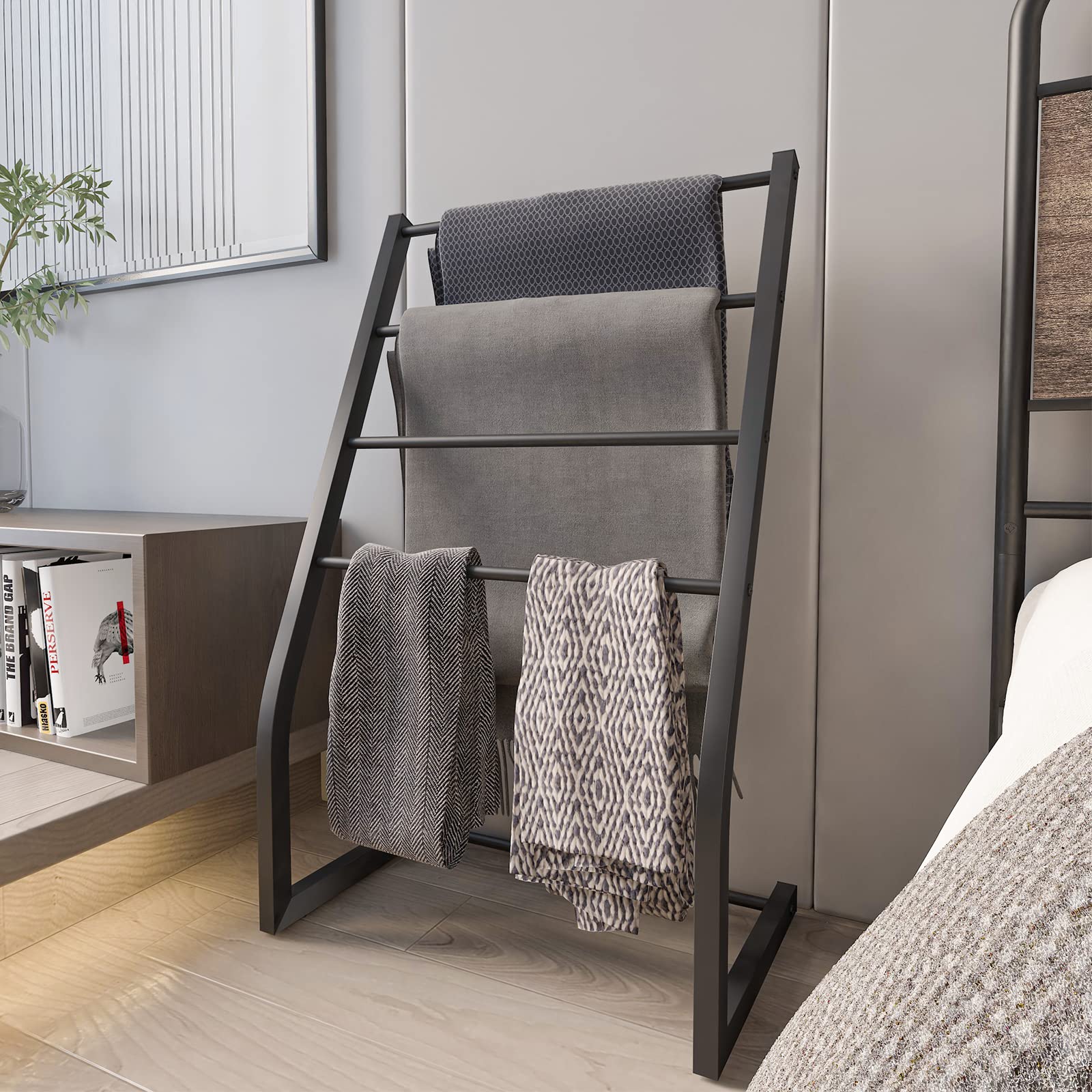 Honiter Towel Racks For Bathroom, Free Standing Towel Rack, Pool Towel Racks Outdoor, 4 Tier Metal Towel Bar Stand For Bathroom,