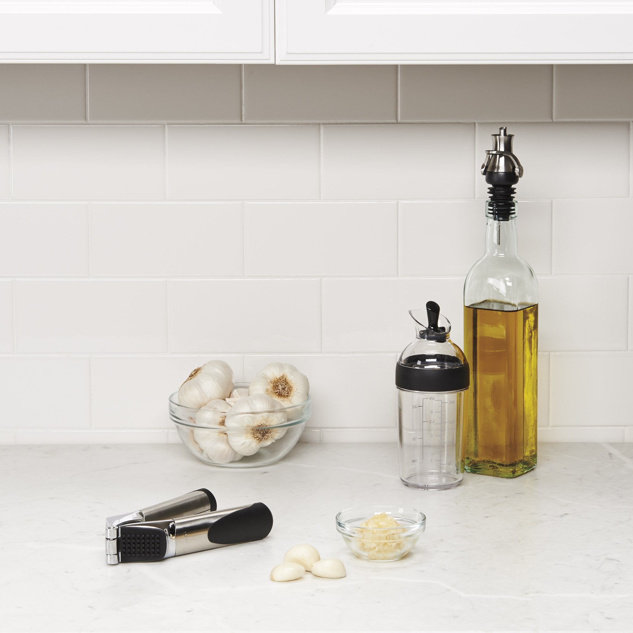 OXO good grips Little Salad Dressing Shaker - Black