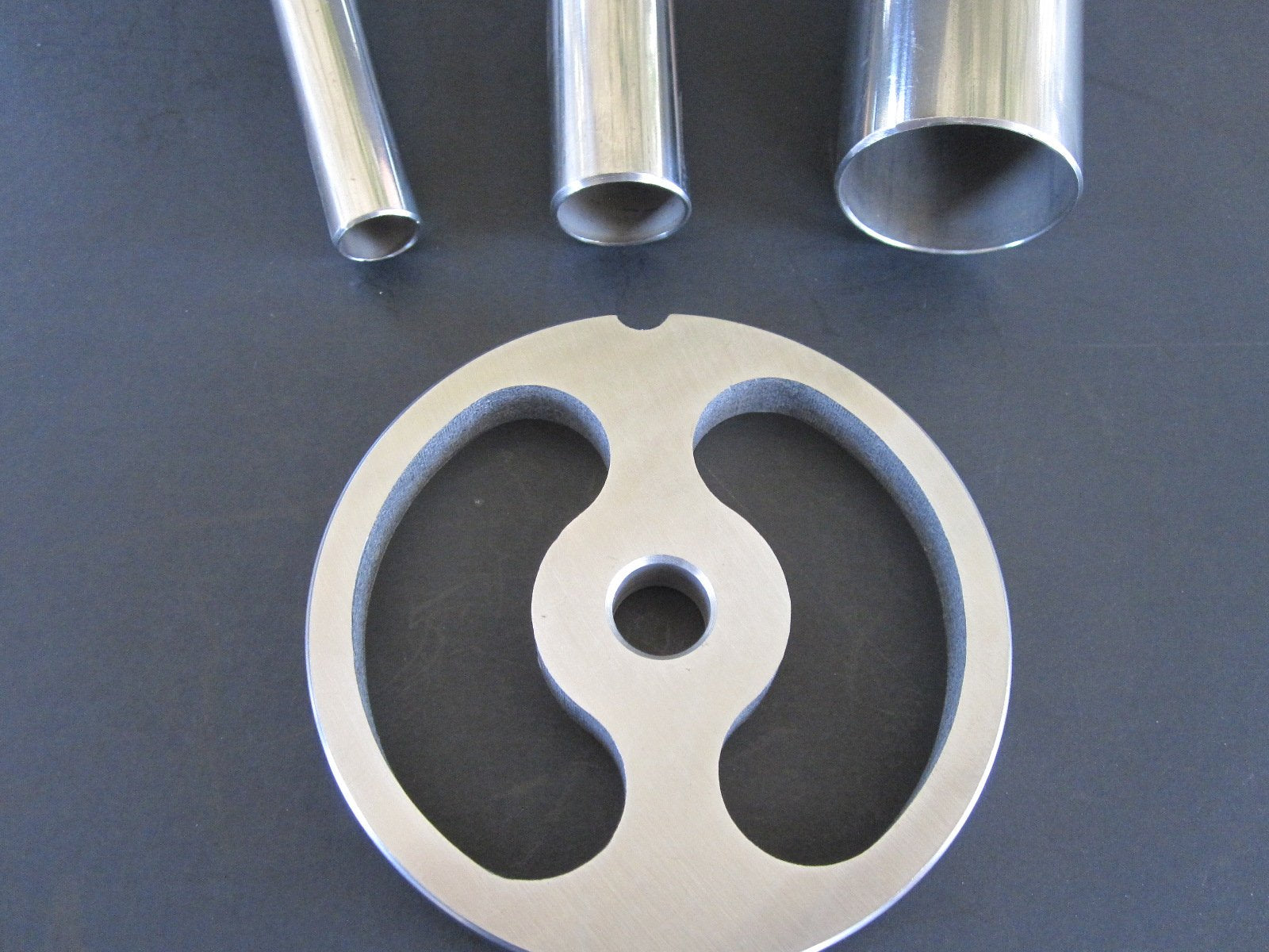 Smokehouse Chef Meat Grinder Sausage Stuffer Tubes Stuffing Kidney Plate Disc Size 22