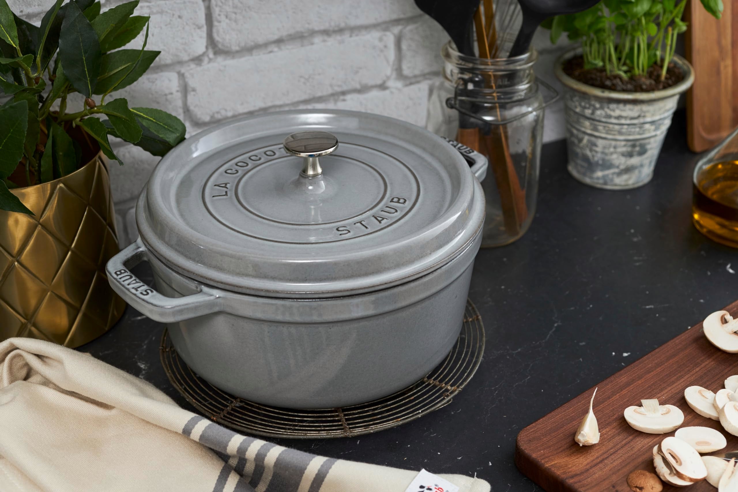 STAUB 40509-307-0 Cocotte Round 22cm Graphite grey